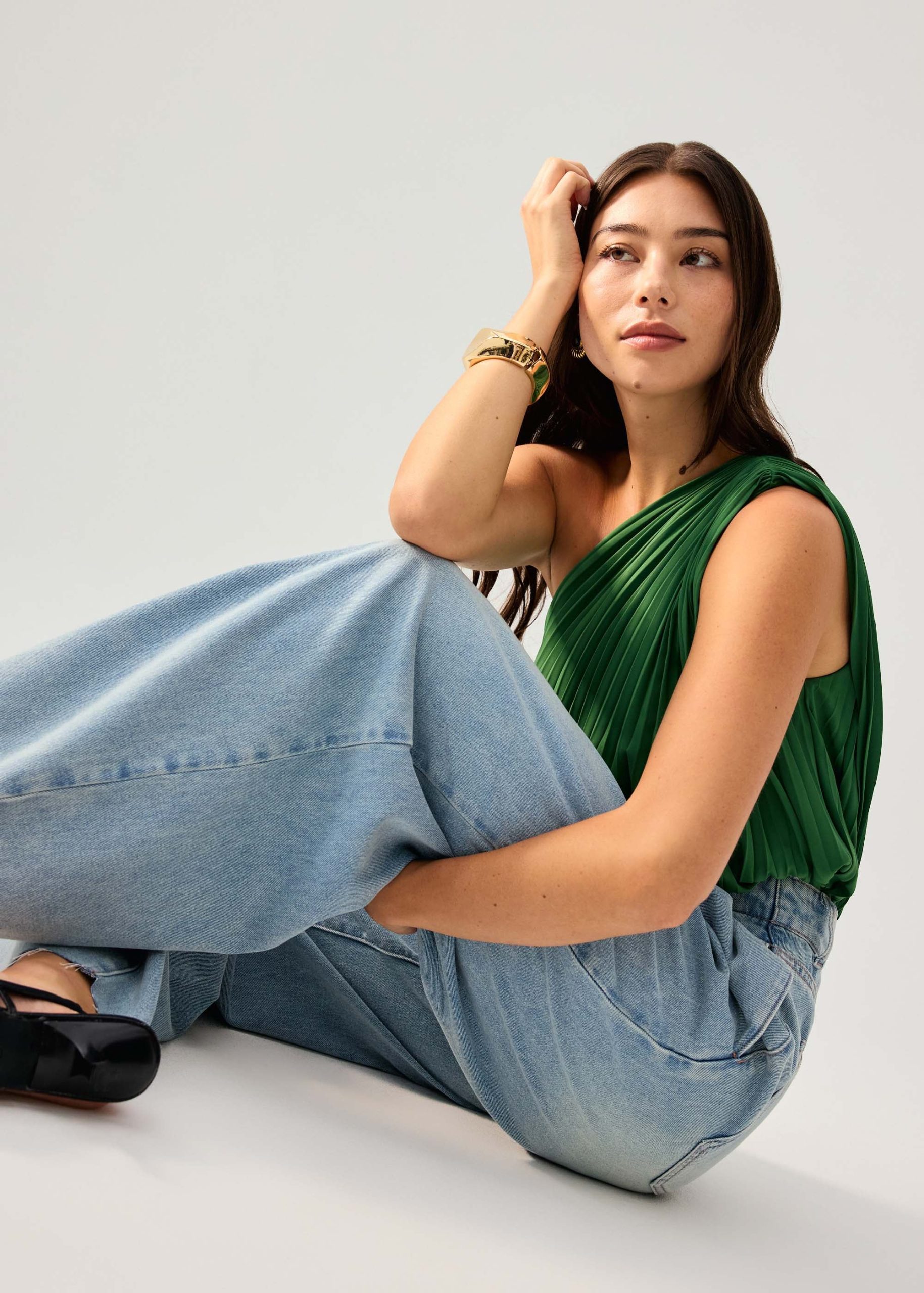 Denim Front Pleat Mid Waist Wide Leg Jeans - Image 7