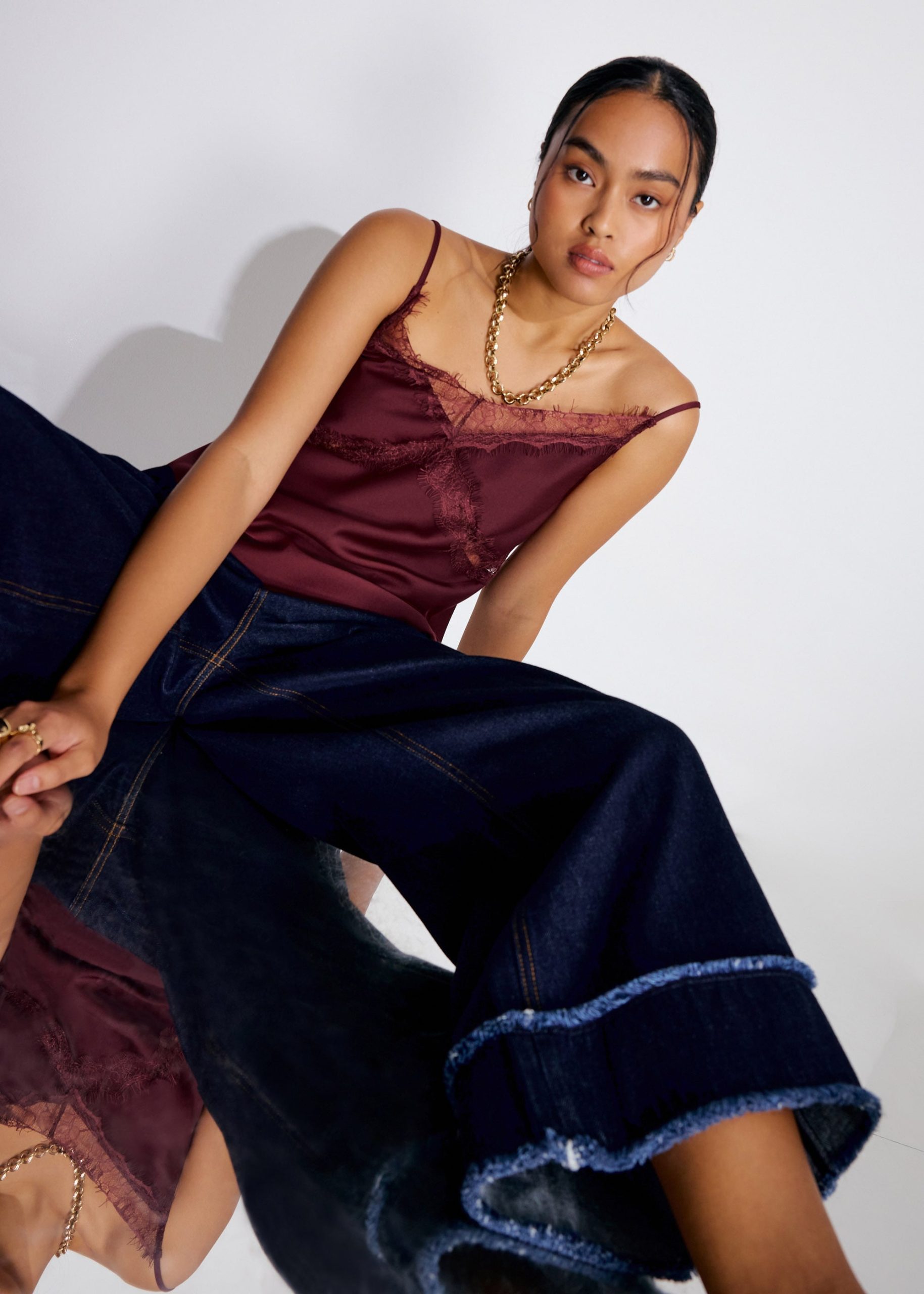 Denim Frayed Hem Mid Waist Wide Leg Jeans - Image 2