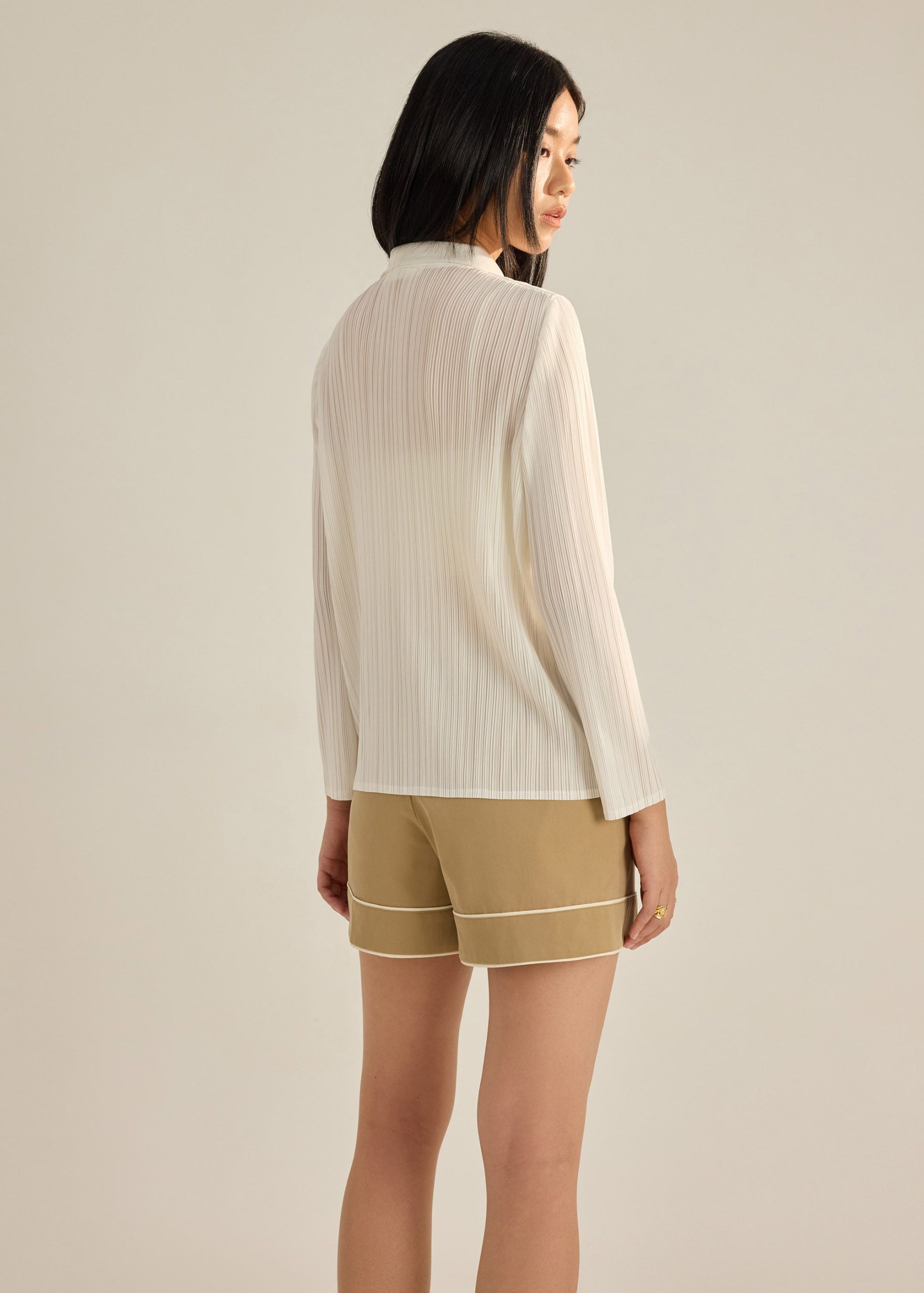 Yerin Plissé Relaxed Shirt - Image 9