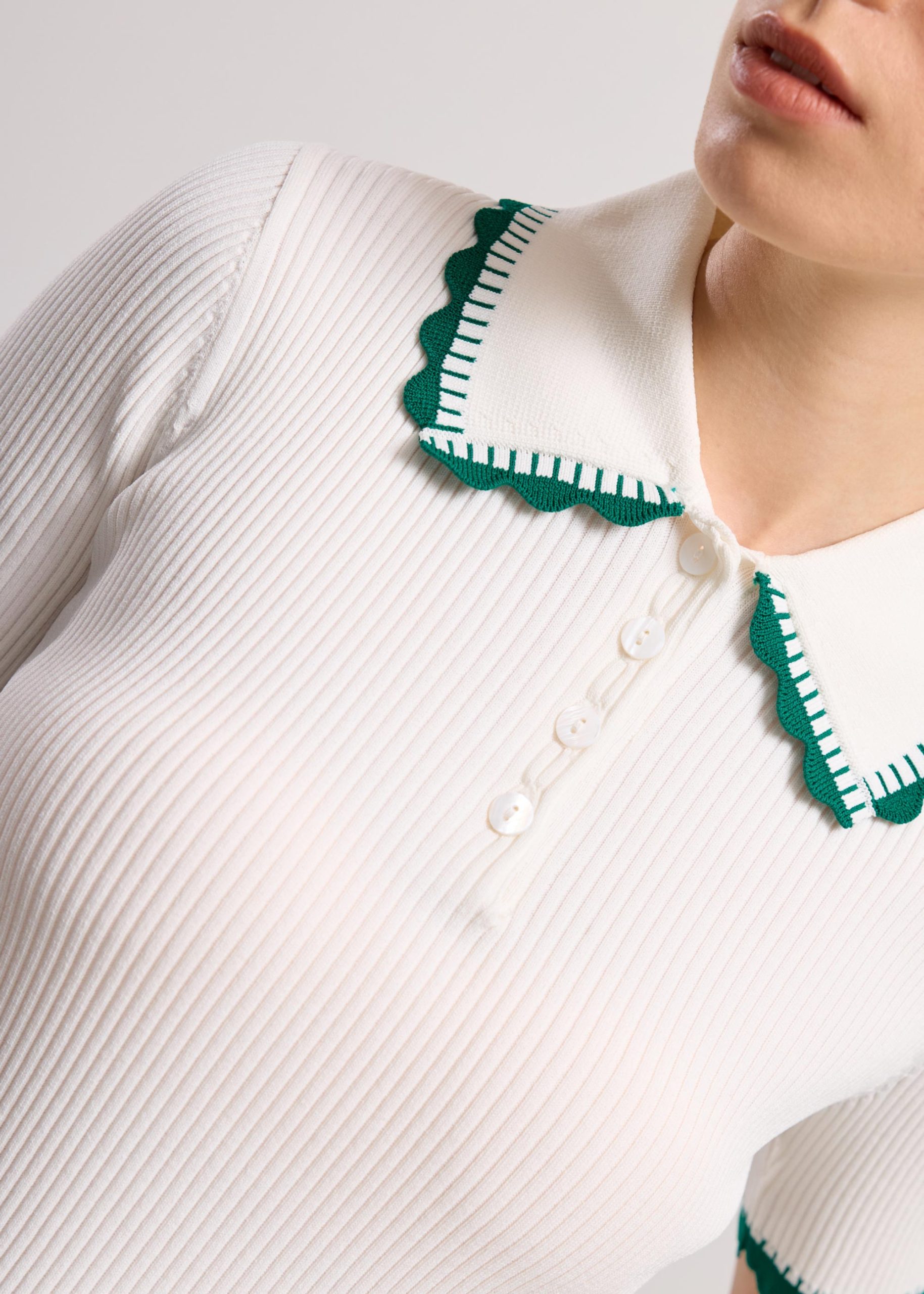 Contrast Trim Pointelle Knit Peter Pan Collar Top - Image 3
