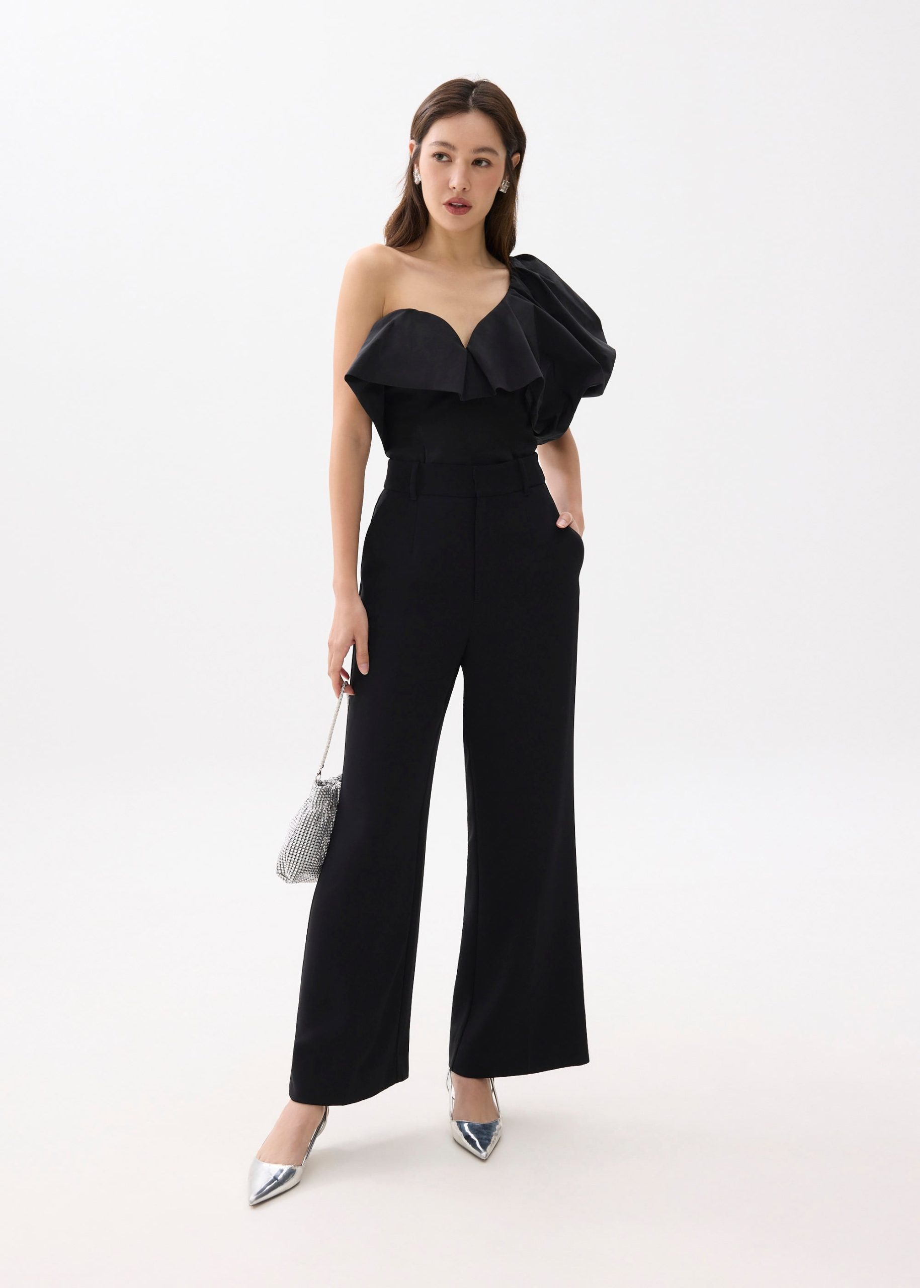 BraFree by LB Asymmetric Puff Sleeve Top - Image 2