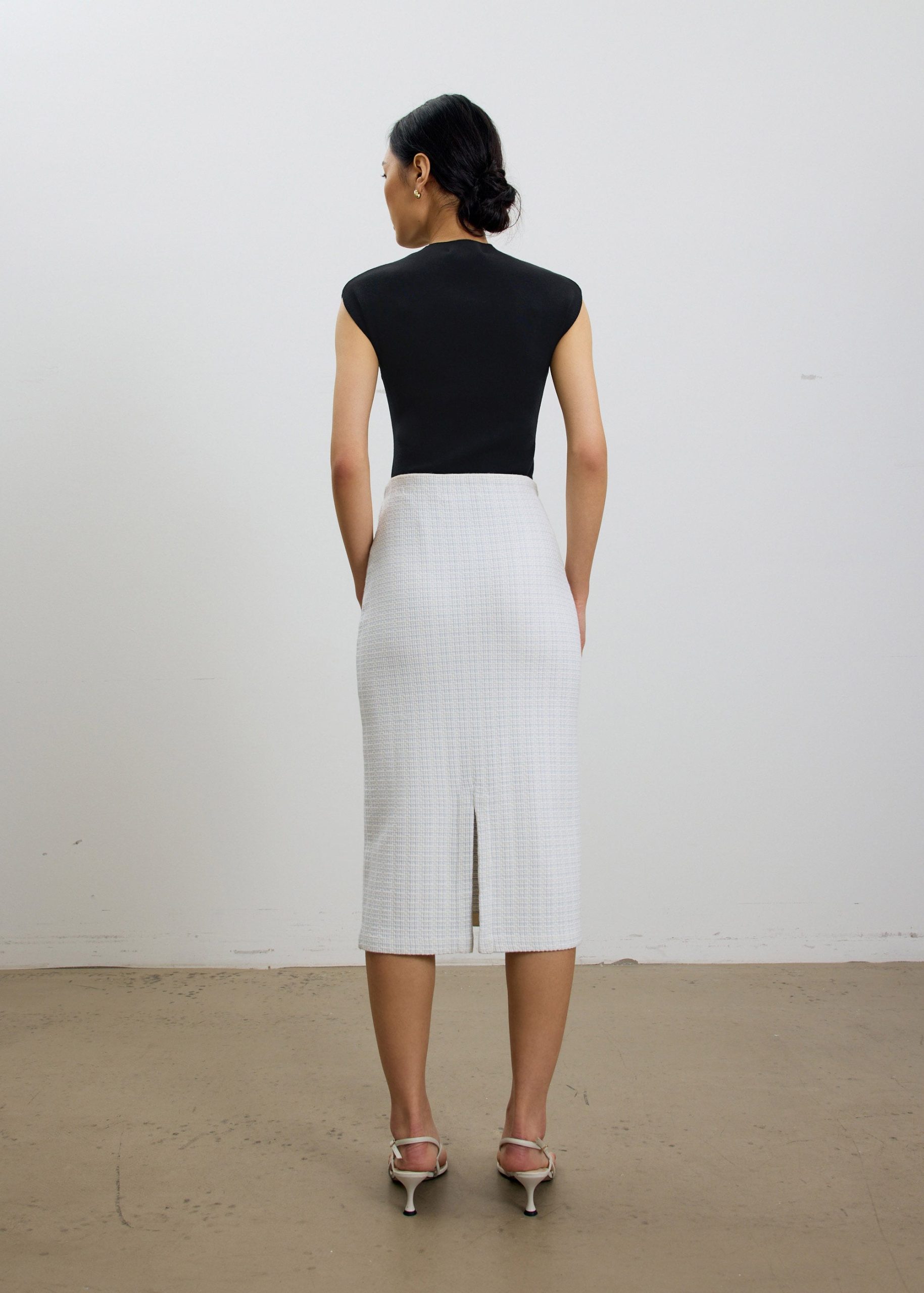 Yoko Elastic Textured Knit Midi Skirt - Image 10