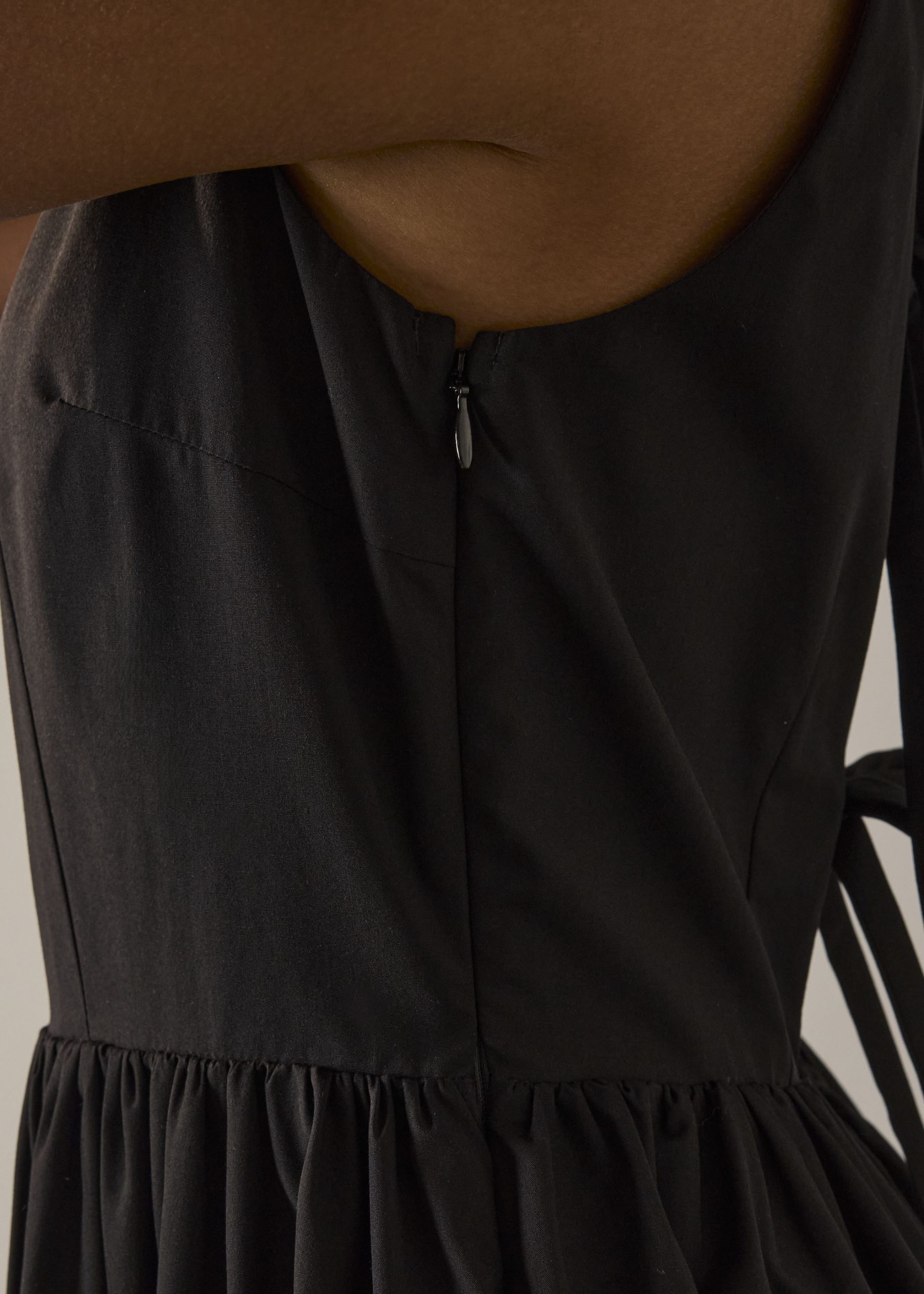 Cotton Open Back Tie Dress - Image 4