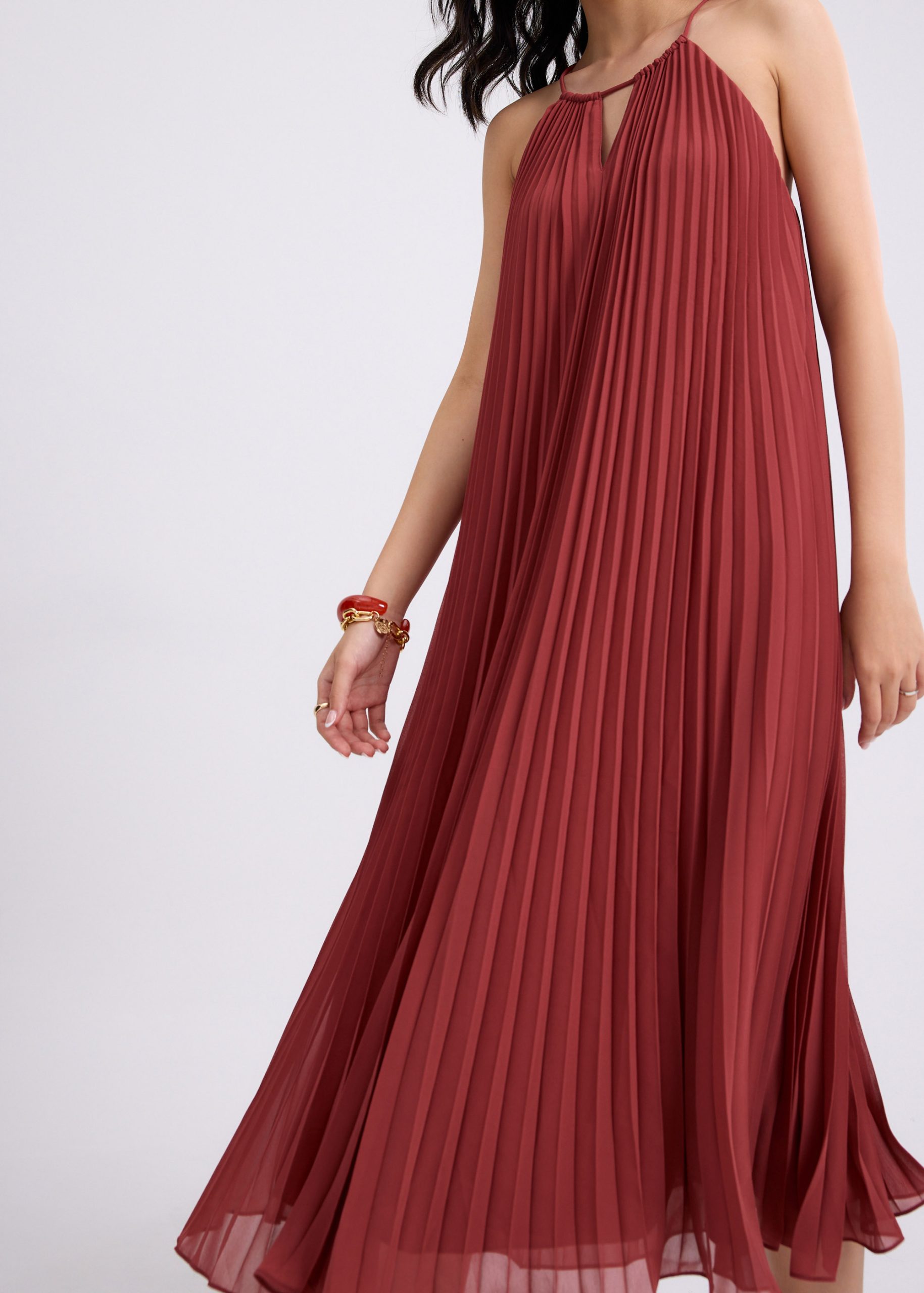 Pleated Trapeze Halter Midaxi Dress - Image 9