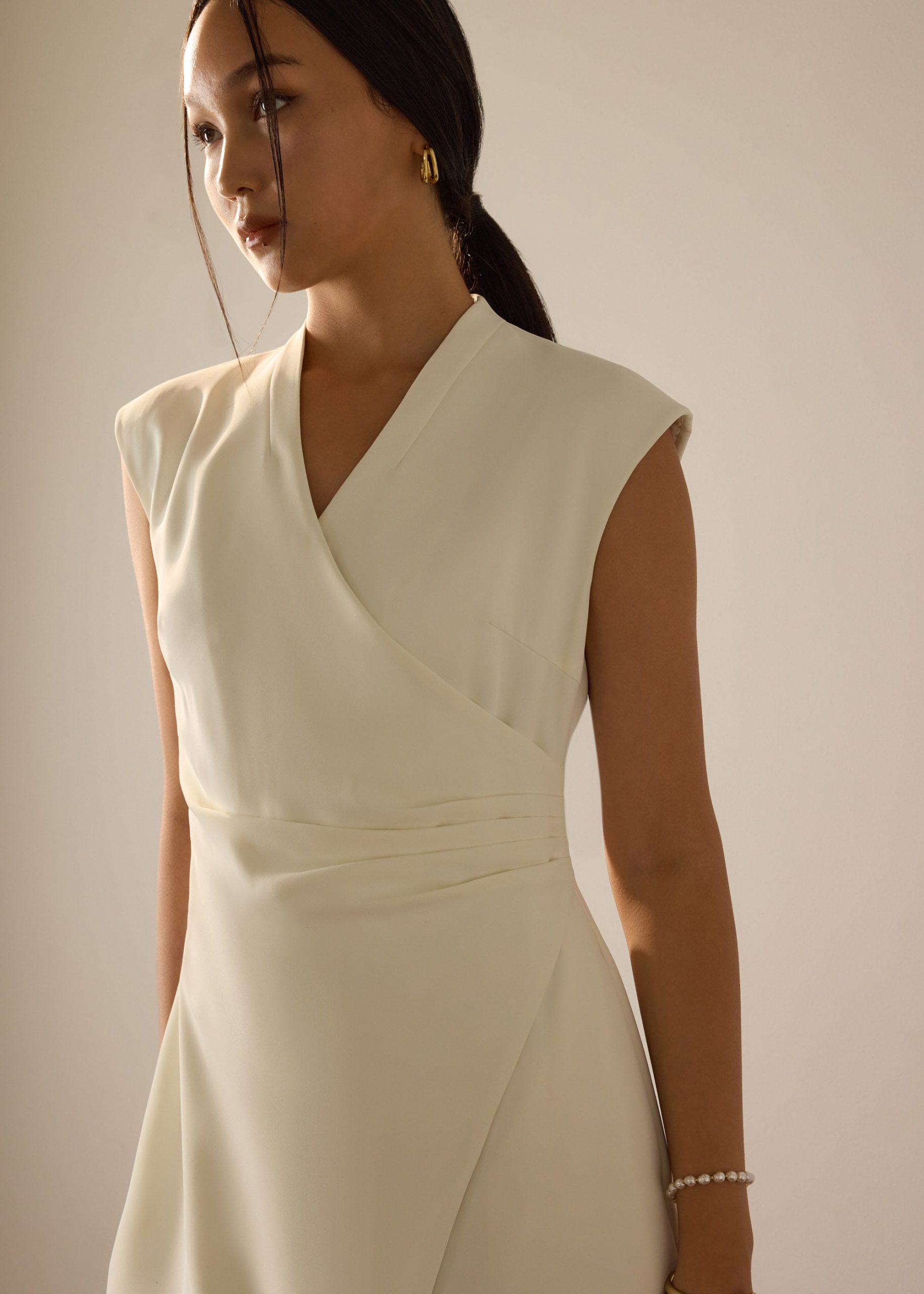 Surisa Shoulder Padded Crepe Drape A-line Mini Dress - Image 10
