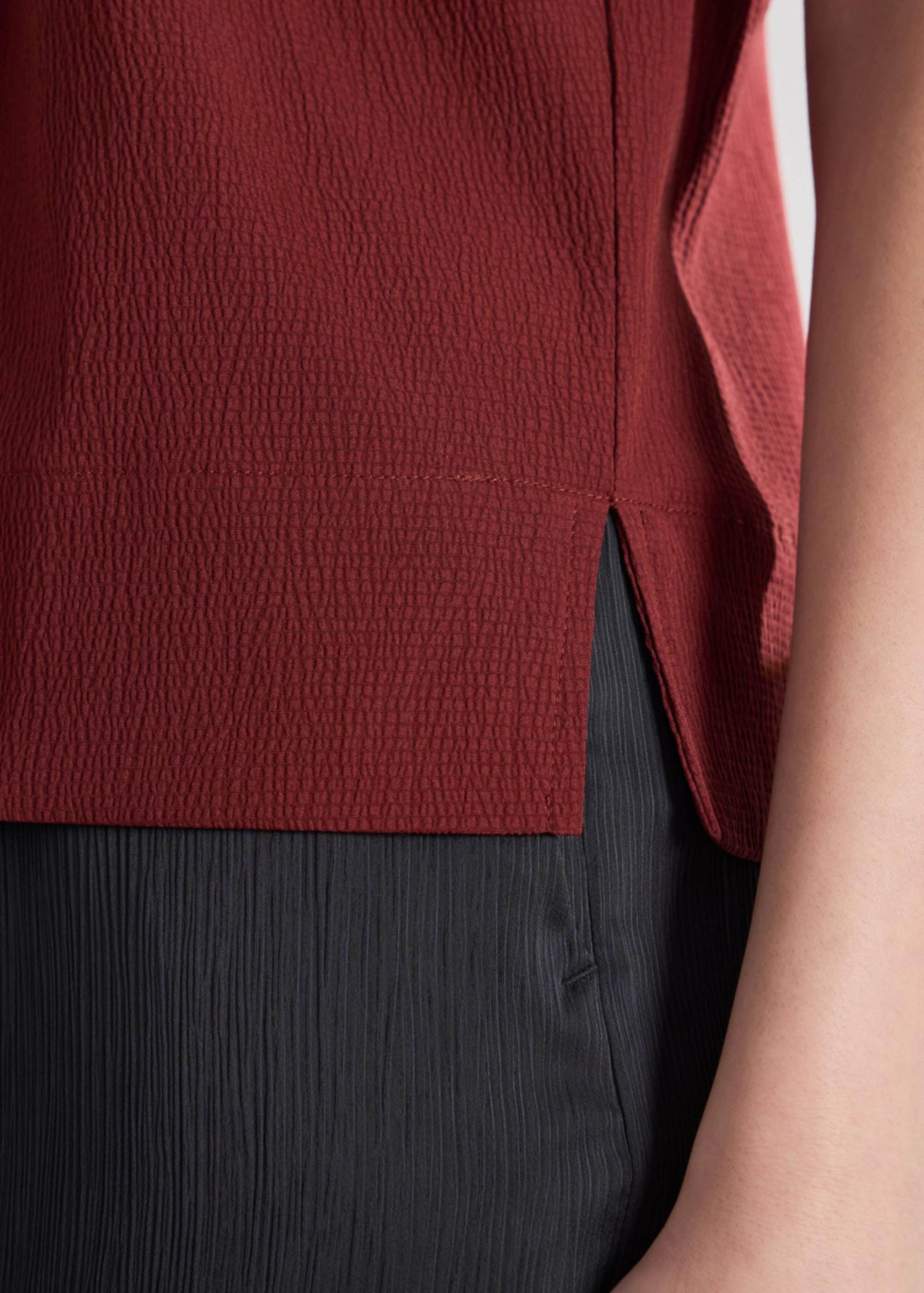 Tala Seersucker Shell Top - Image 17