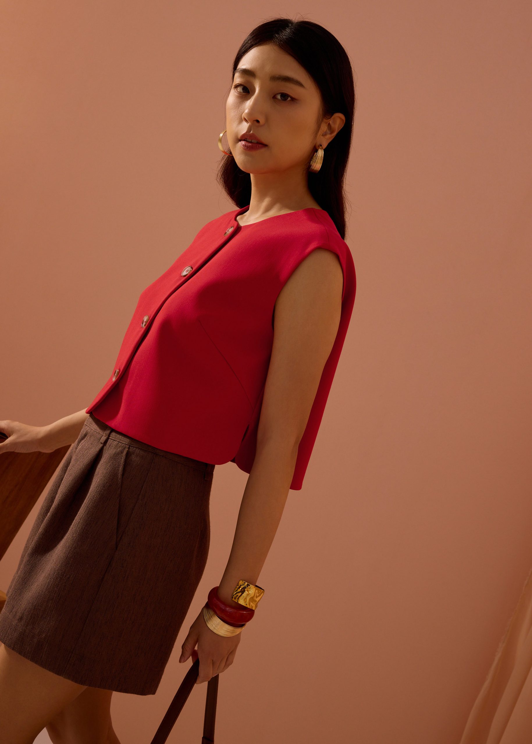 Sammie Boxy Button Down Crop Top - Image 10