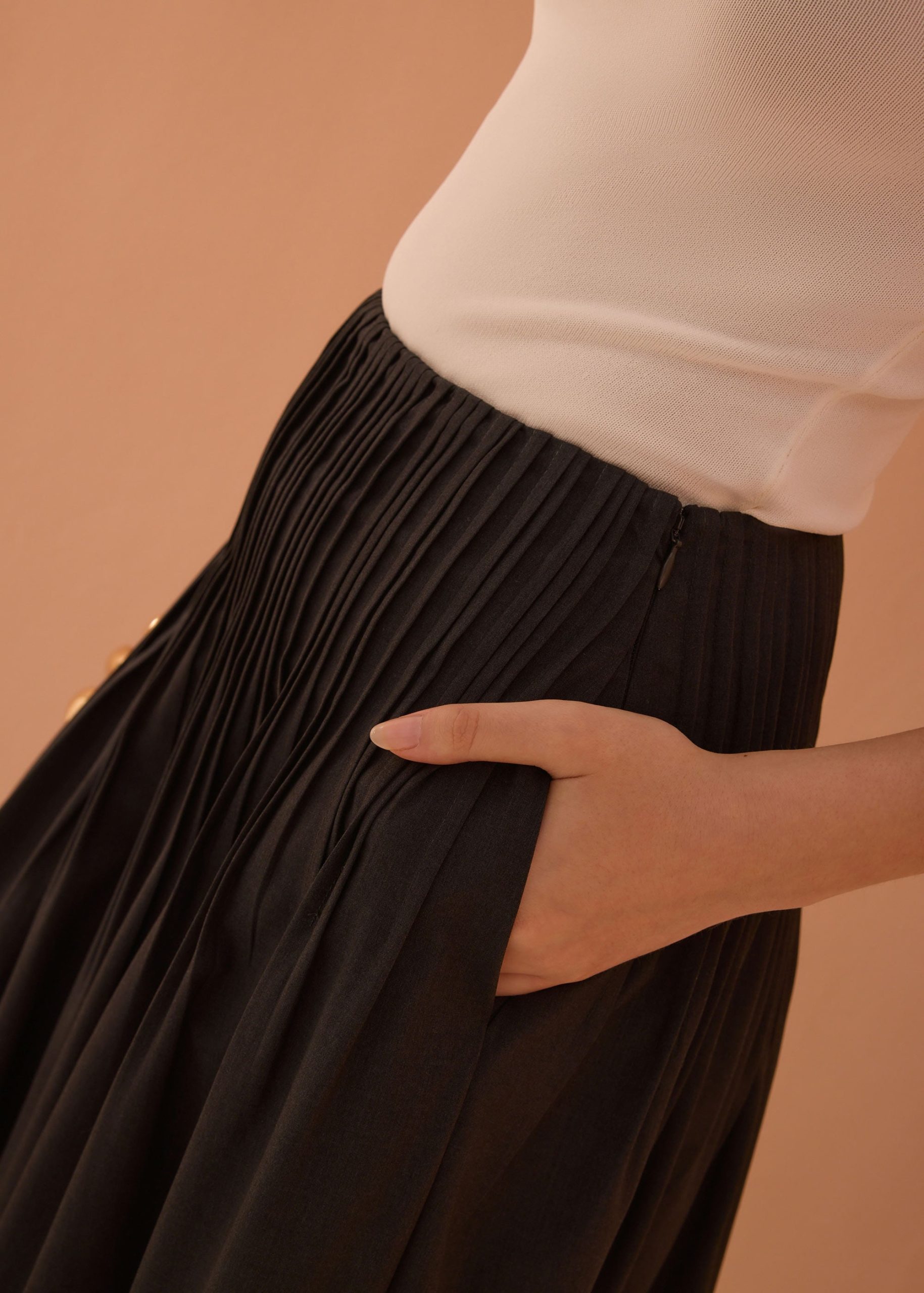 Kate High Waist Pintuck Flare Maxi Skirt - Image 15