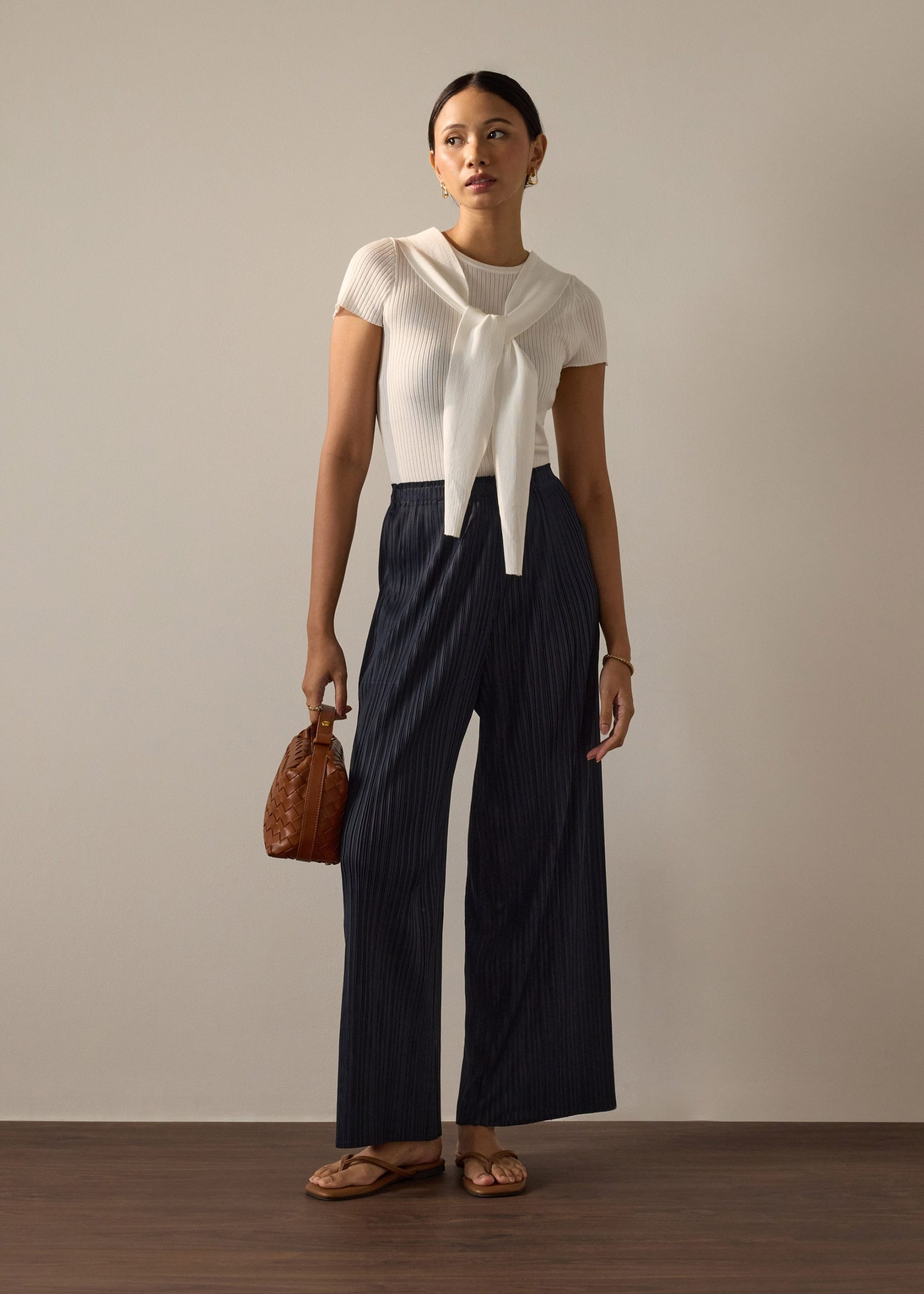 Leggy??Liv Elastic Plisse Straight Leg Pants - Image 7