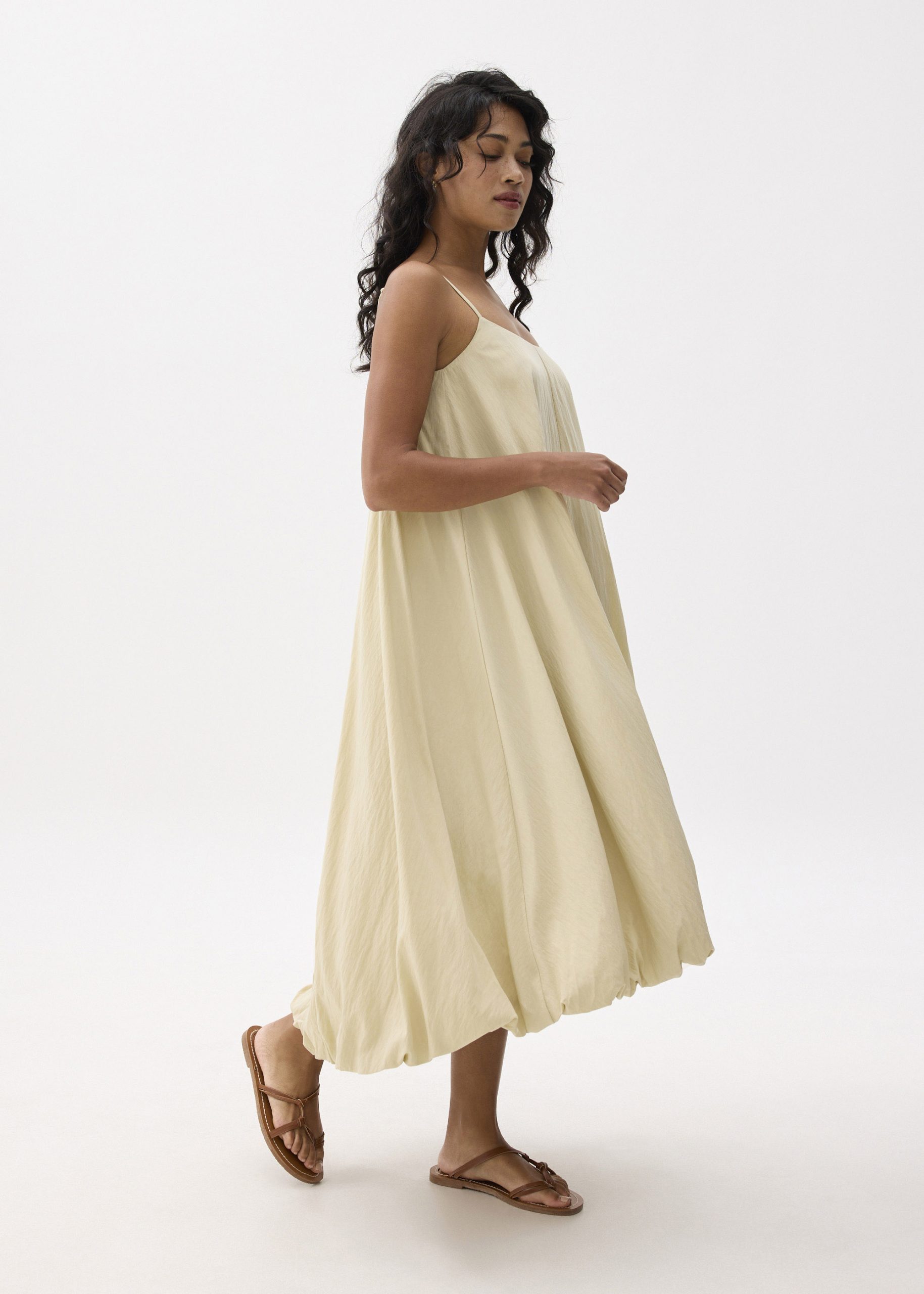 Straight Neck Bubble Midaxi Dress - Image 3