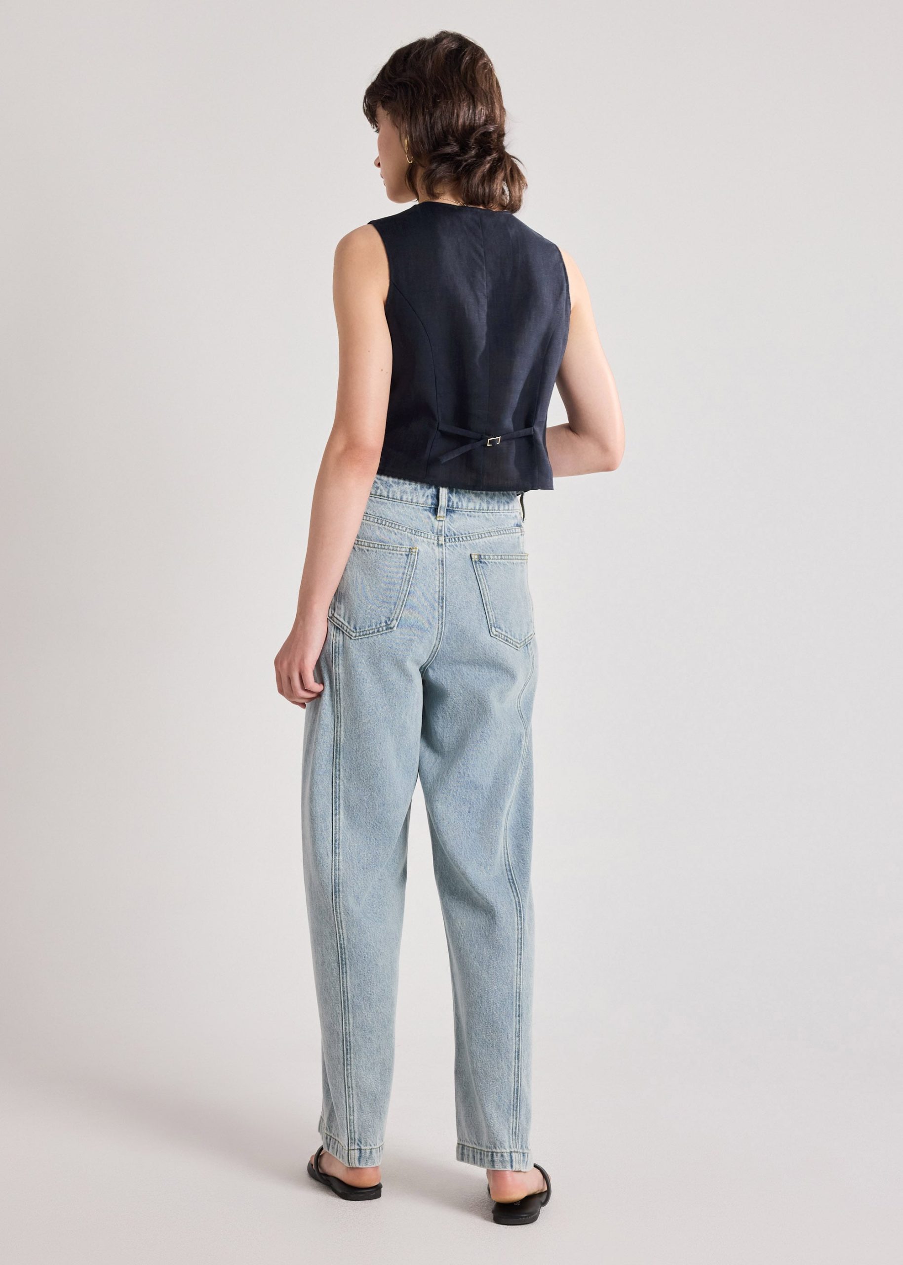 Yuna Premium Linen Vest - Image 11