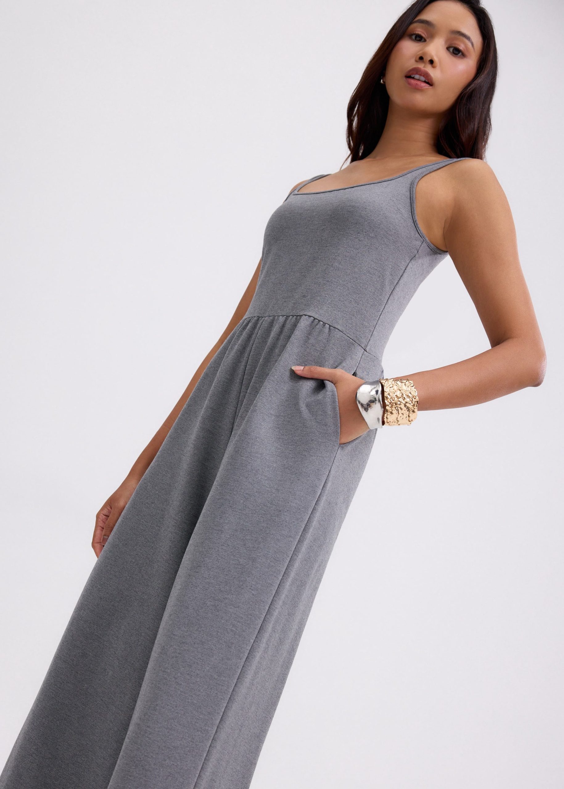 Leggy??Elastic Jersey Square Neck Jumpsuit - Image 12