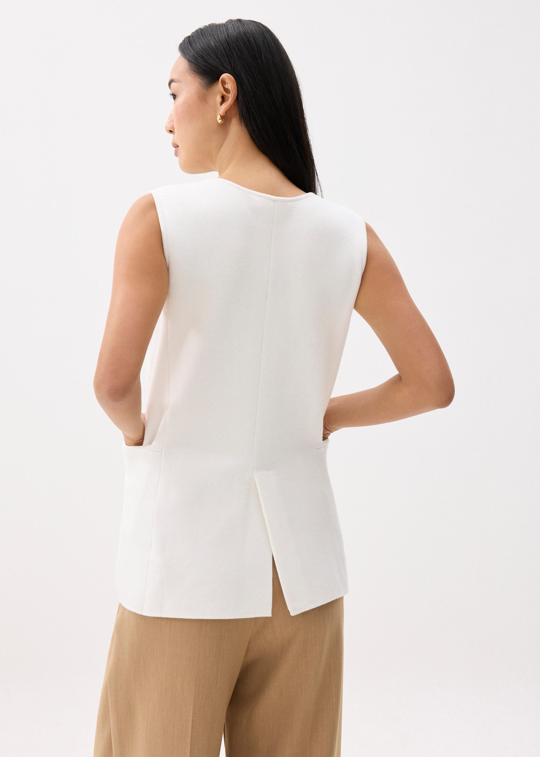 Yui Tailored Long Knit Vest - Image 16