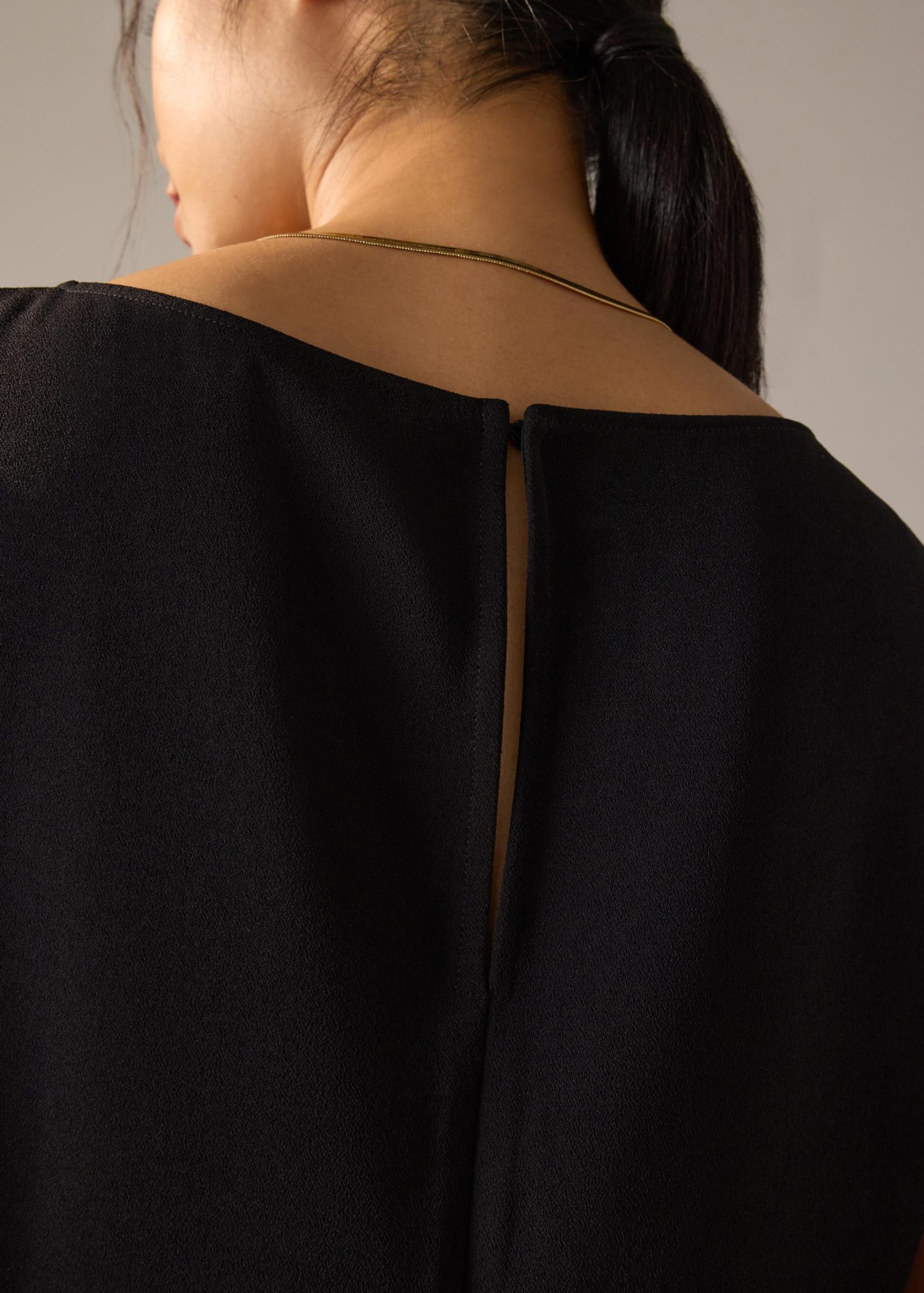 Namtan Crepe Boat Neck Column Midi Dress - Image 4