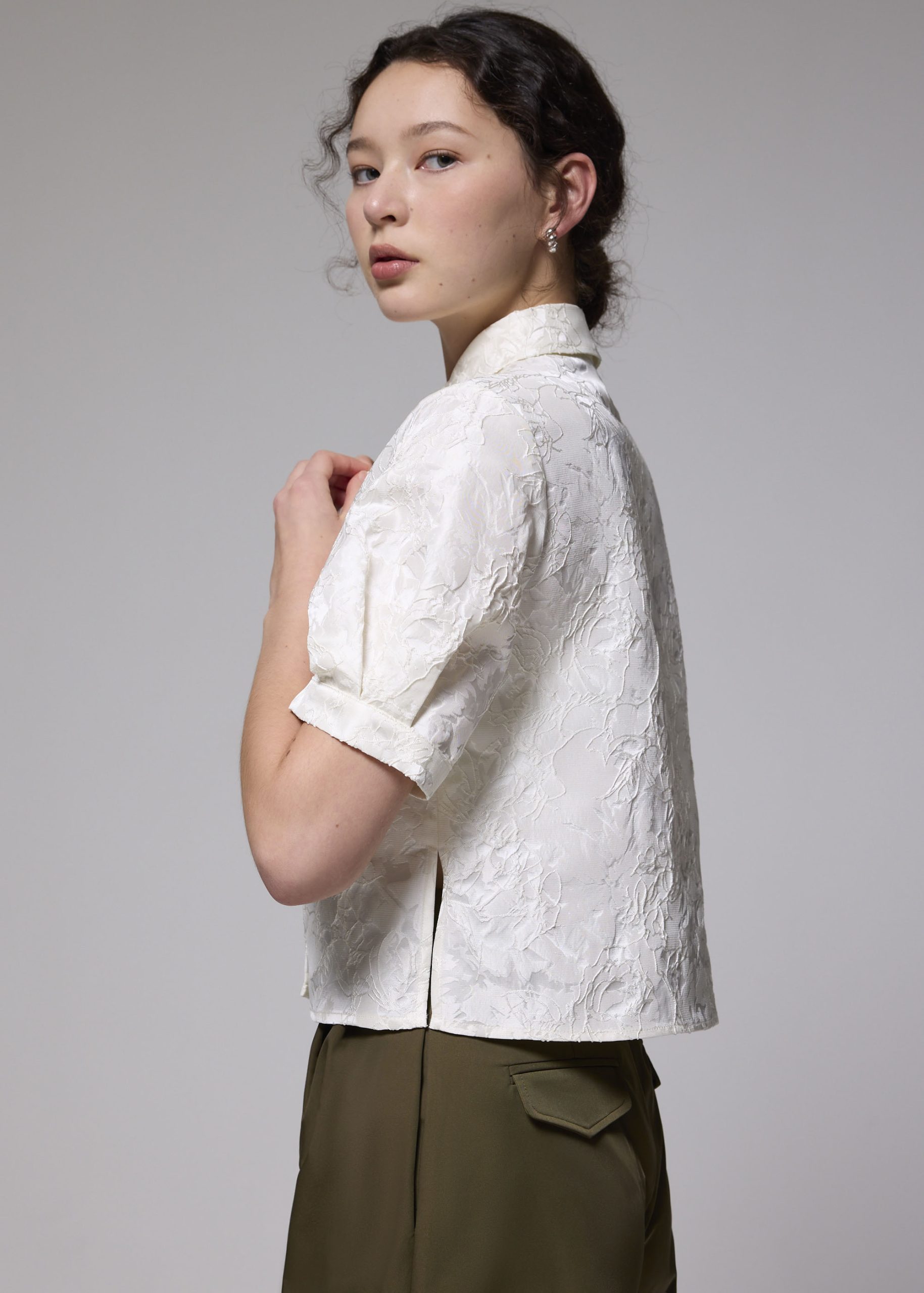 Brocade Collared Puff Sleeve Top - Image 10