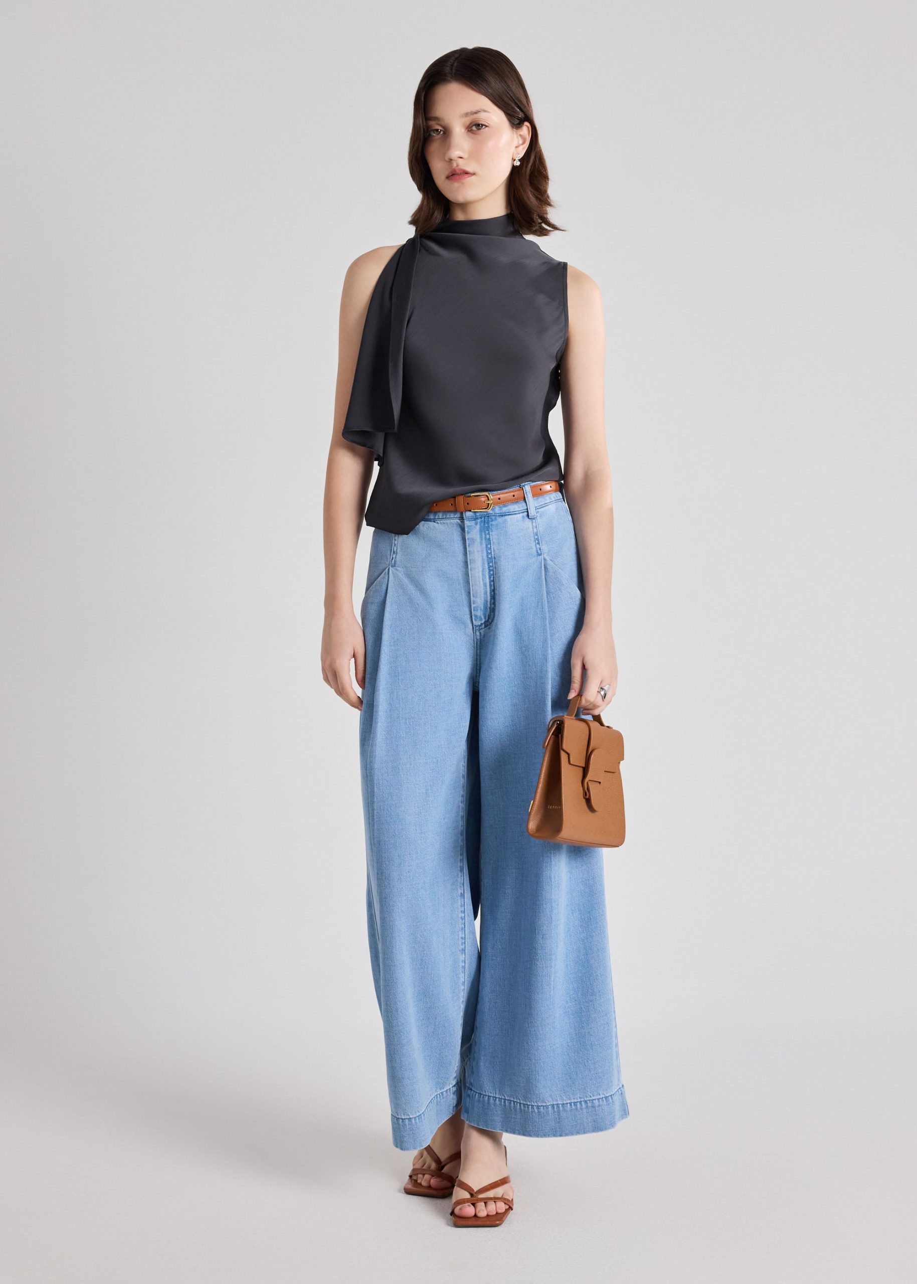 Kyuri Crinkled Satin Top - Image 10