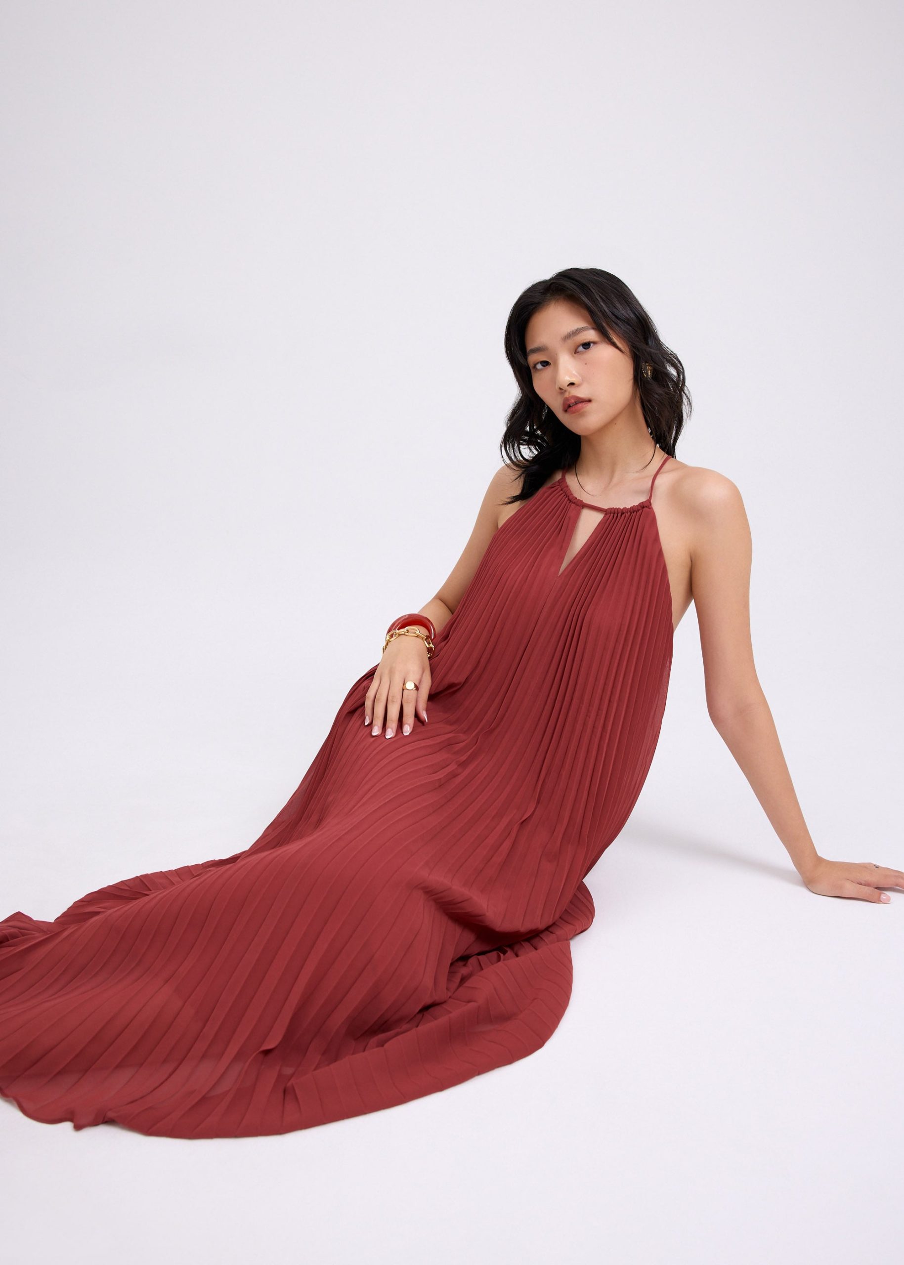 Pleated Trapeze Halter Midaxi Dress - Image 7