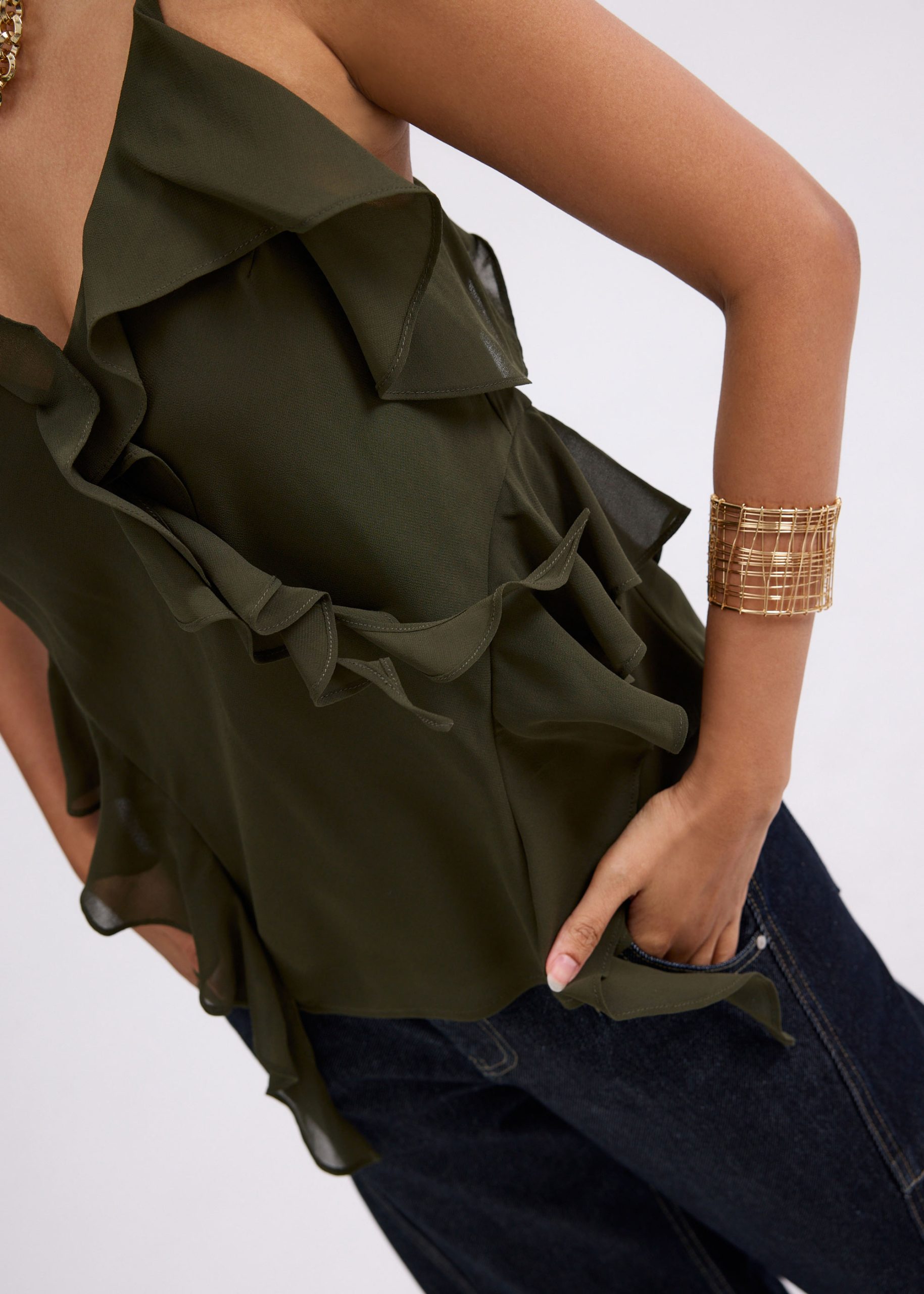 Georgette V-neck Frill Camisole - Image 12