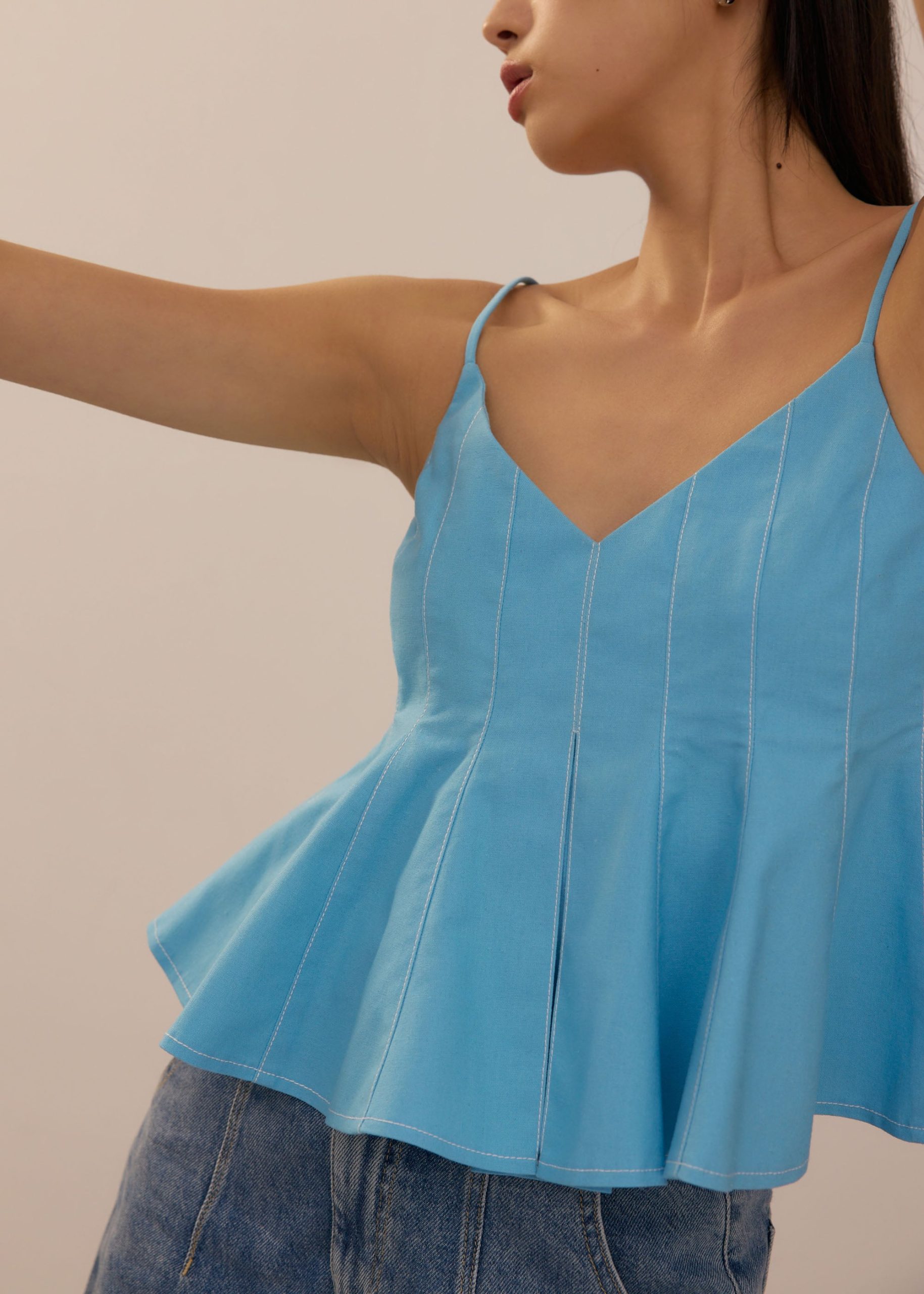 Contrast Stitch V-neck Peplum Camisole Top - Image 29