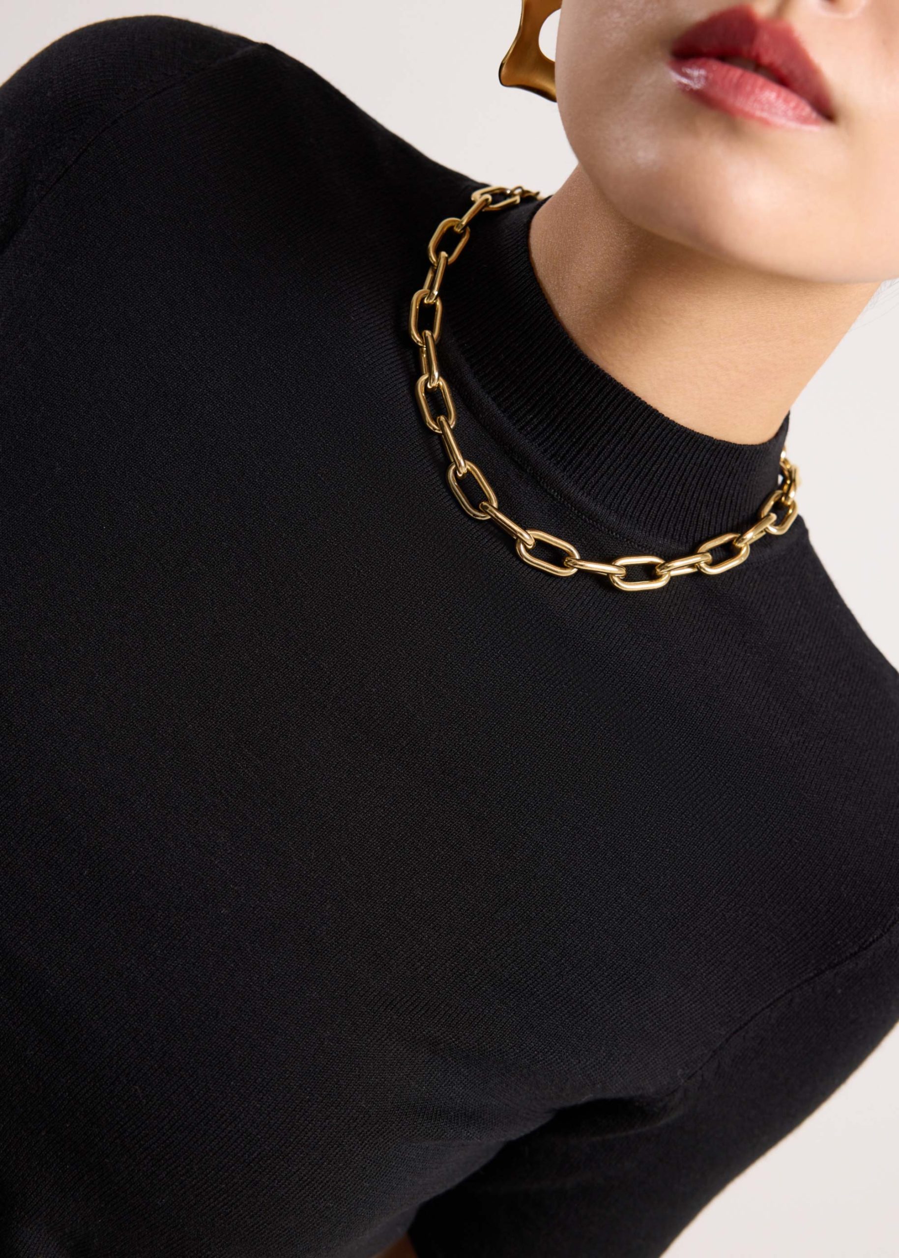 Noorie Lyocell Mock Neck Fitted Top - Image 7