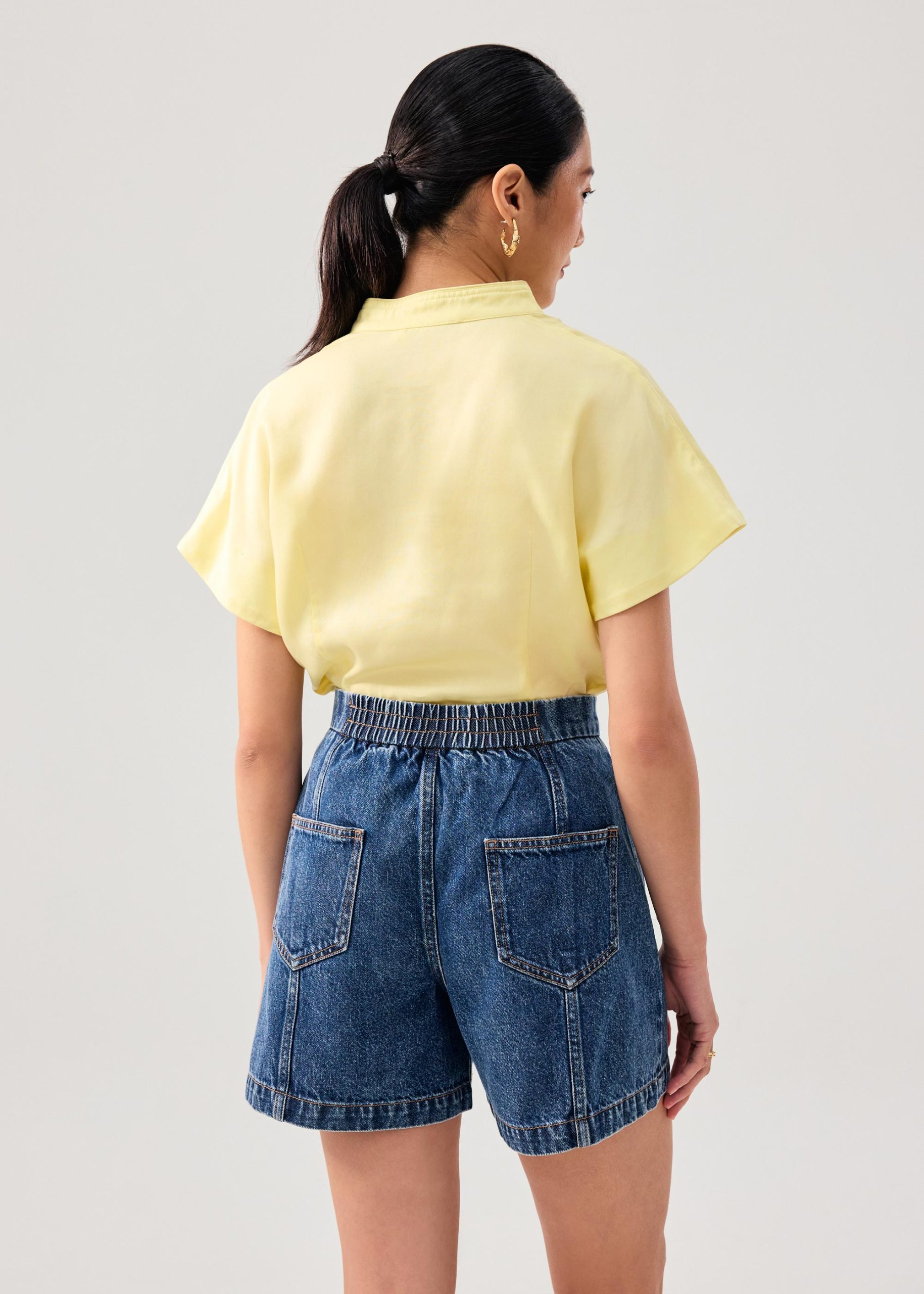 Elastic Denim Mid Waist A-line Shorts - Image 10