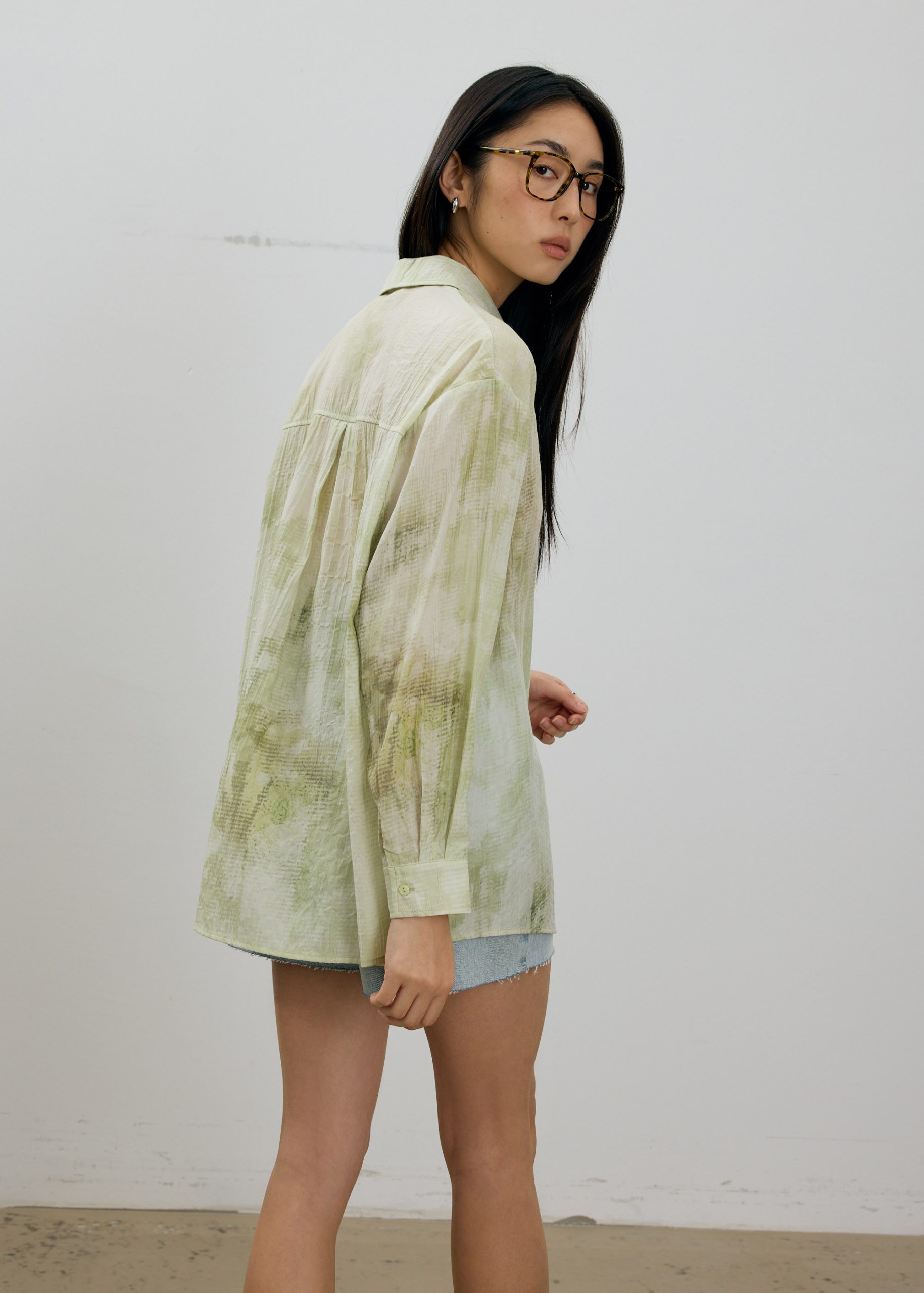 Oversized Abstract Collared Shirt - Image 13