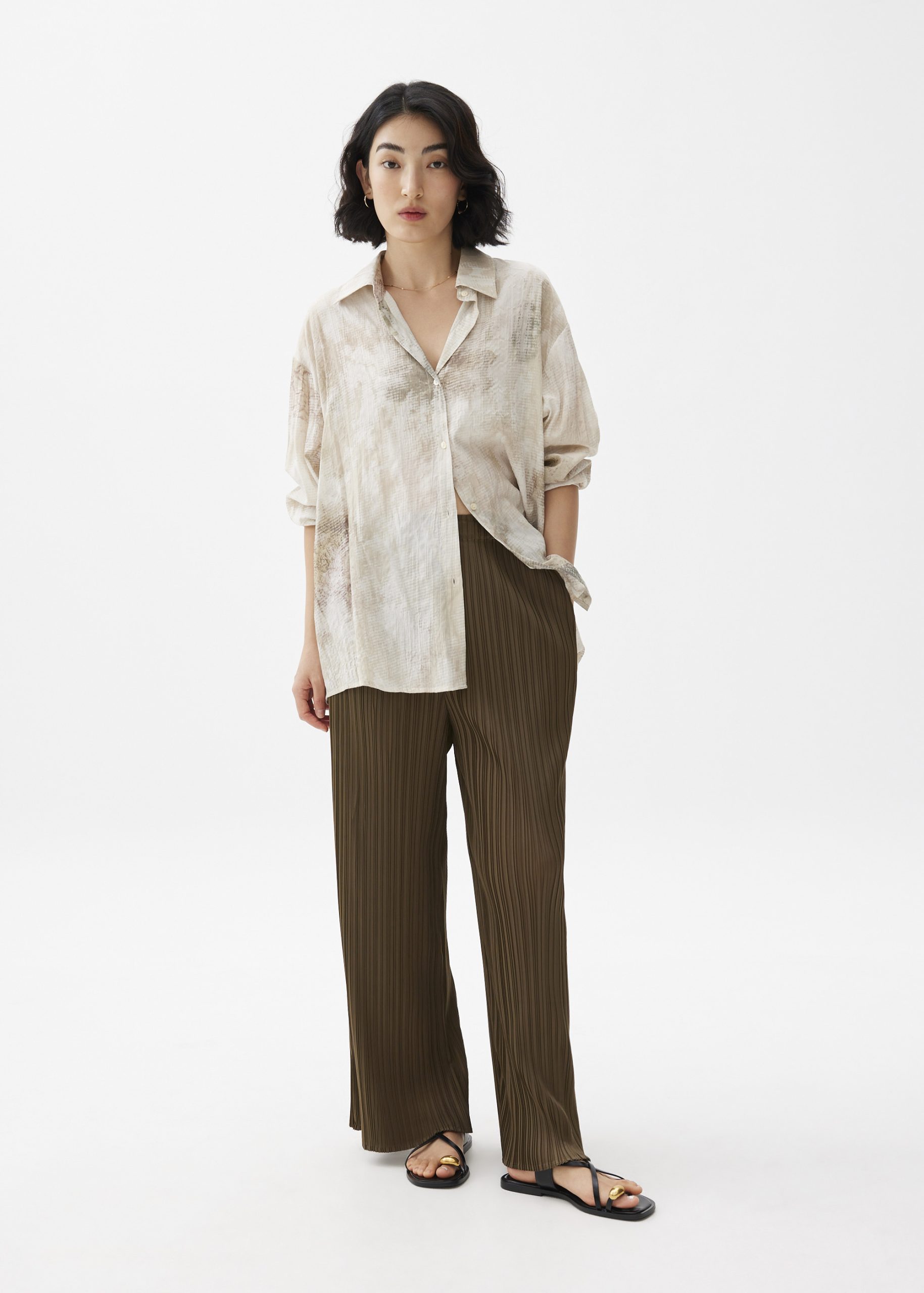 Oversized Abstract Collared Shirt - Image 5