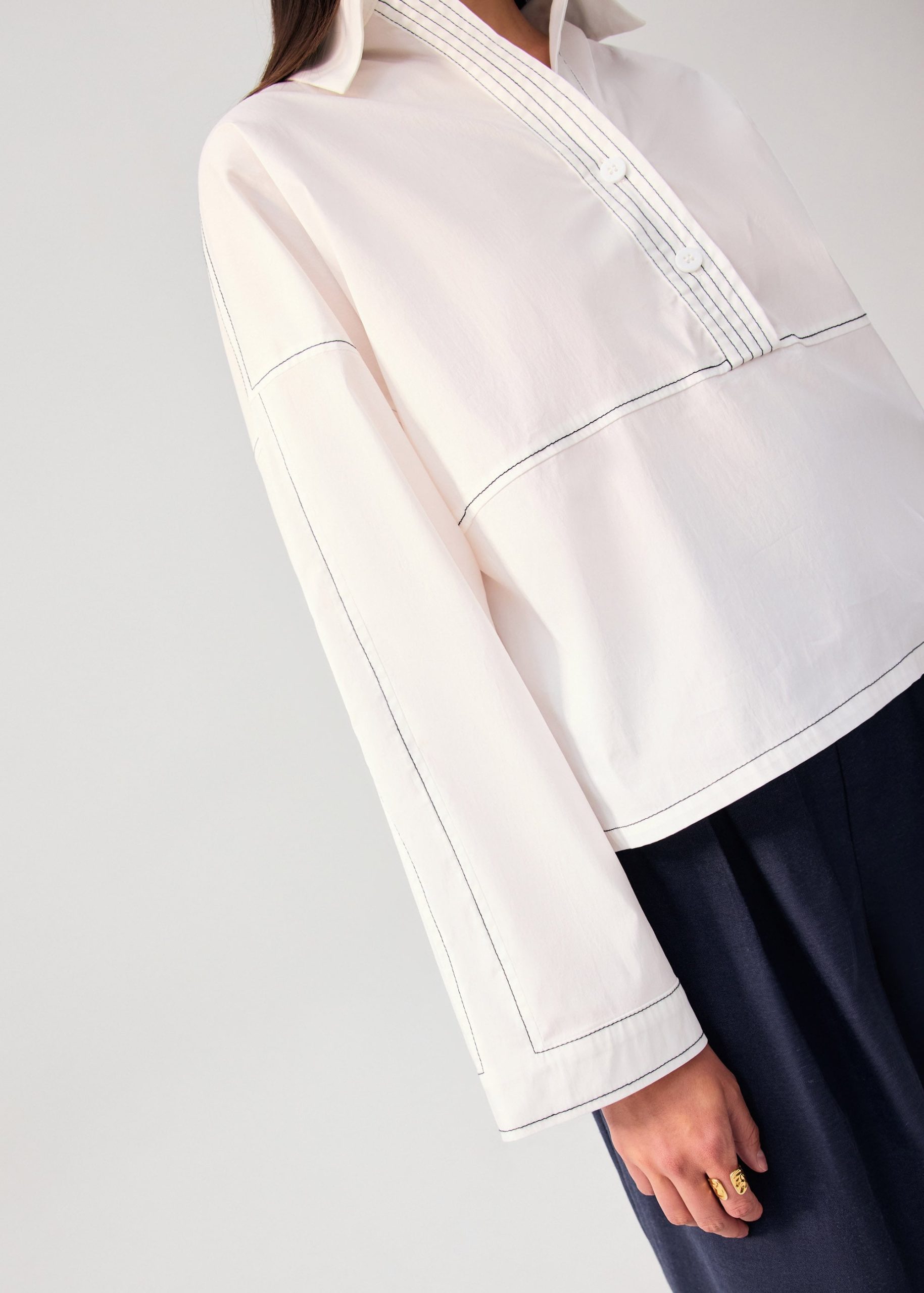 Relaxed Contrast Stitch Cotton Collared Shirt - Image 9