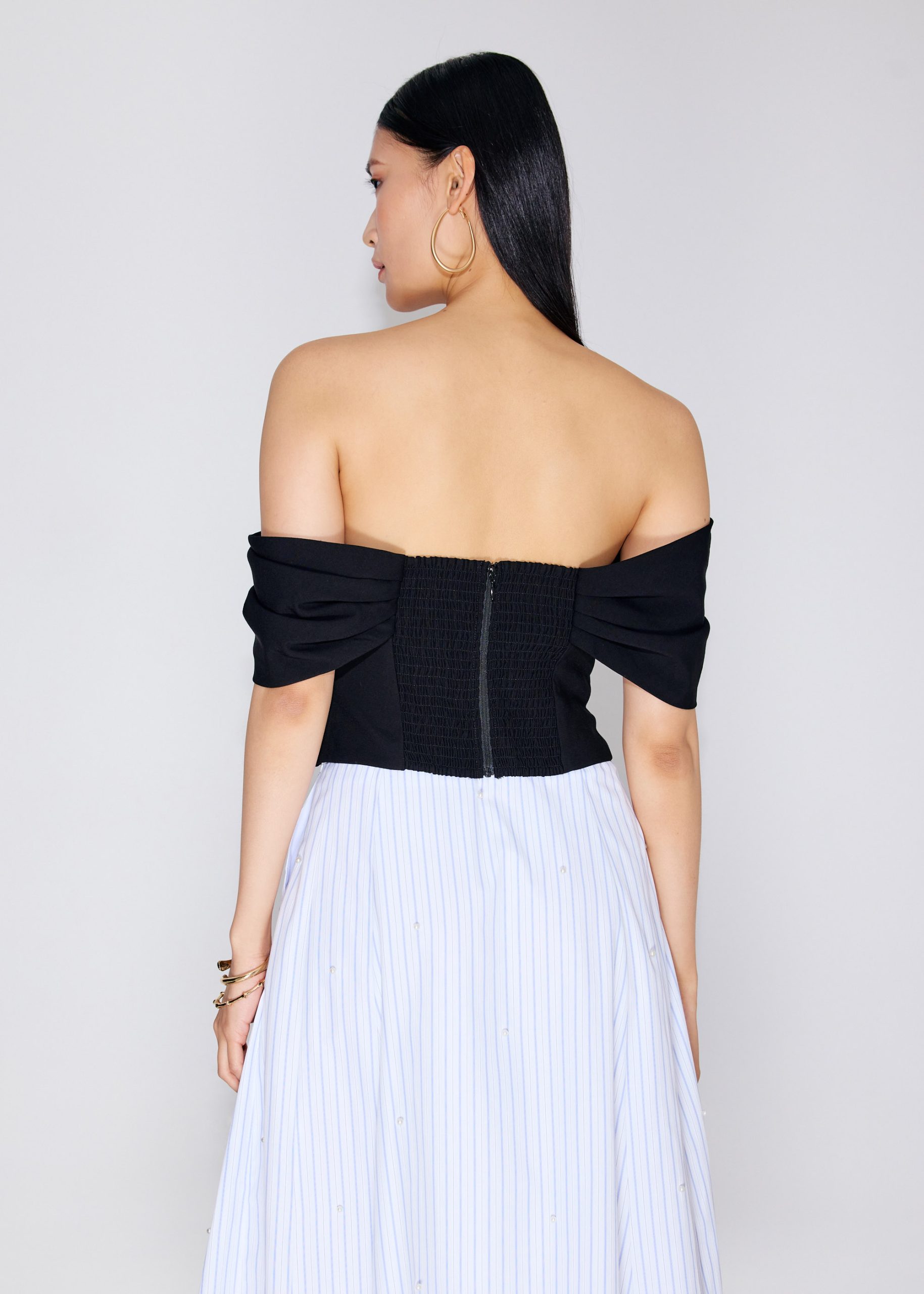 BraFree by LB Ruched Off Shoulder Fitted Top - Image 6