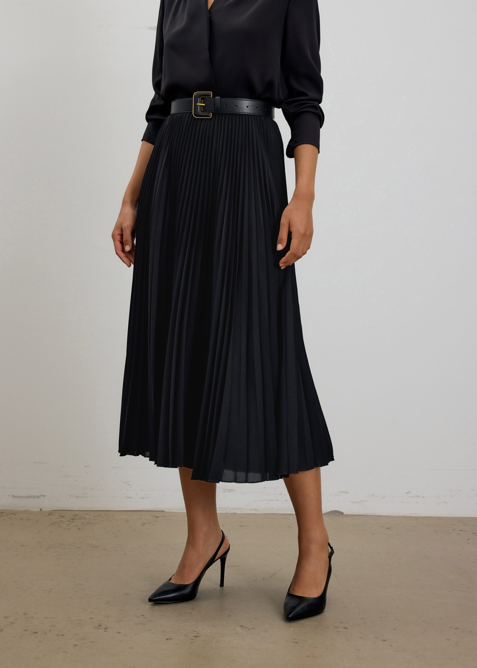 Wei Elastic Sunray Pleated Midaxi Skirt - Image 3