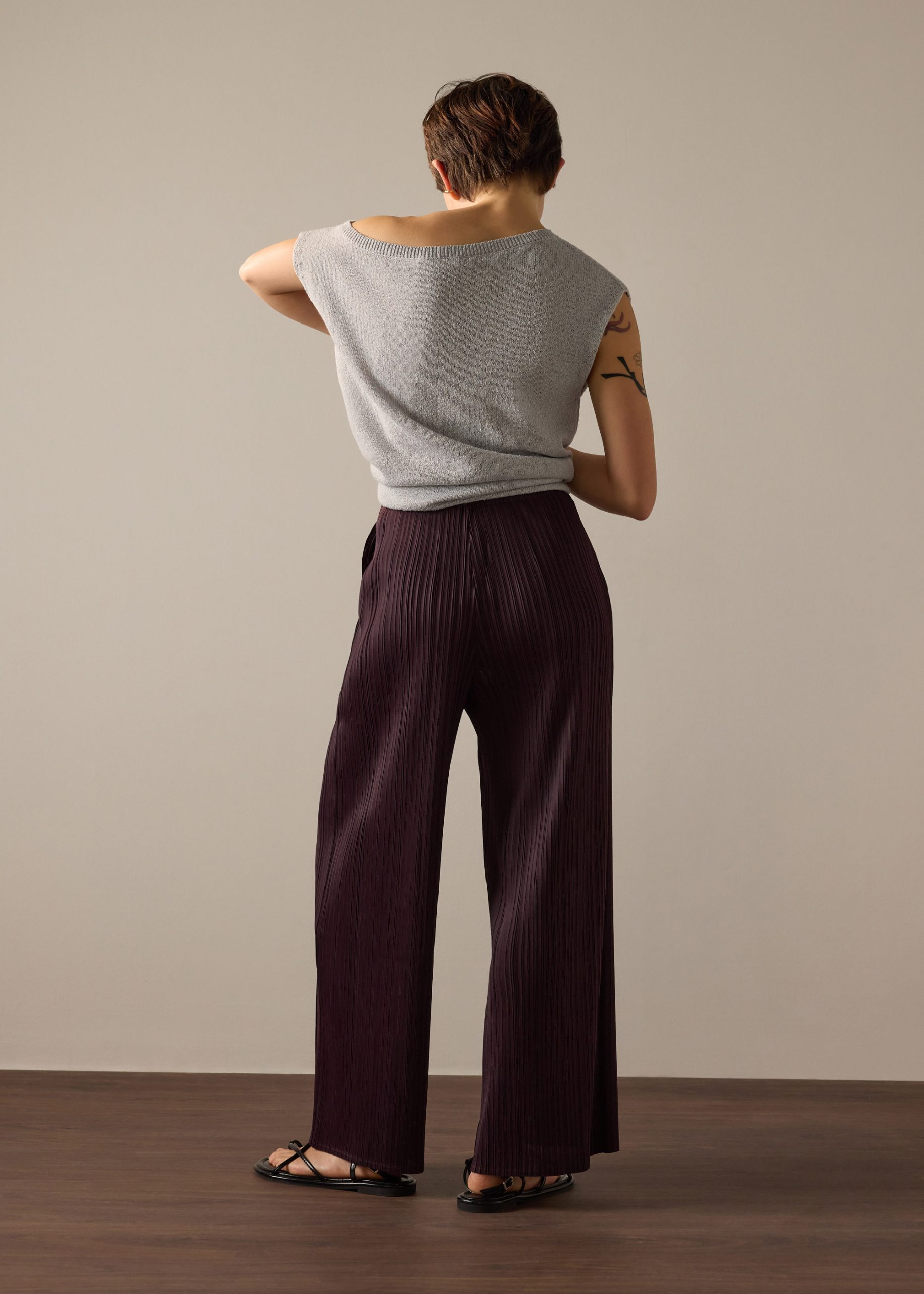 PETITE Leggy??Liv Elastic Plisse Straight Leg Pants - Image 11
