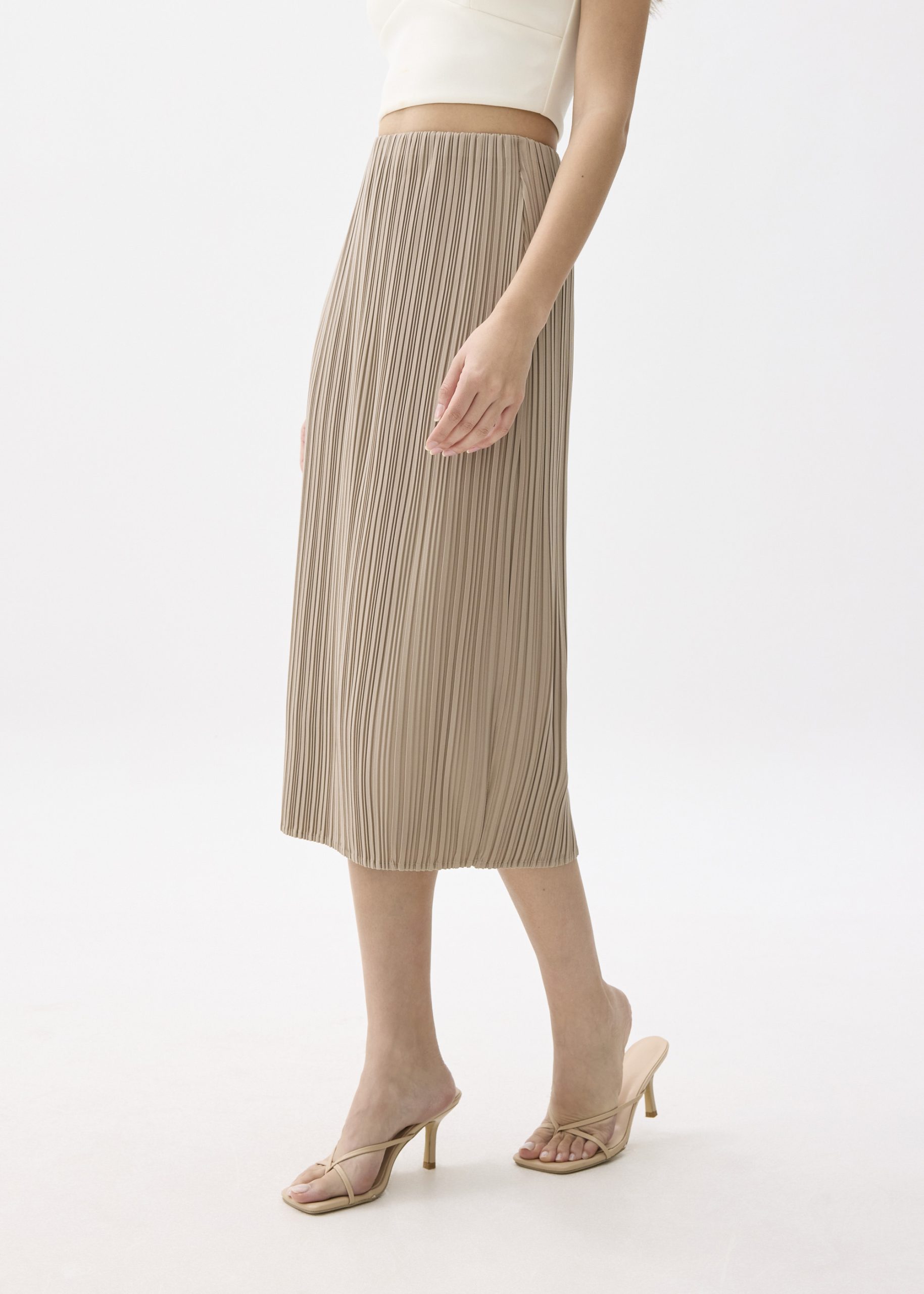 Gym Pleated Column Midi Skirt - Image 14