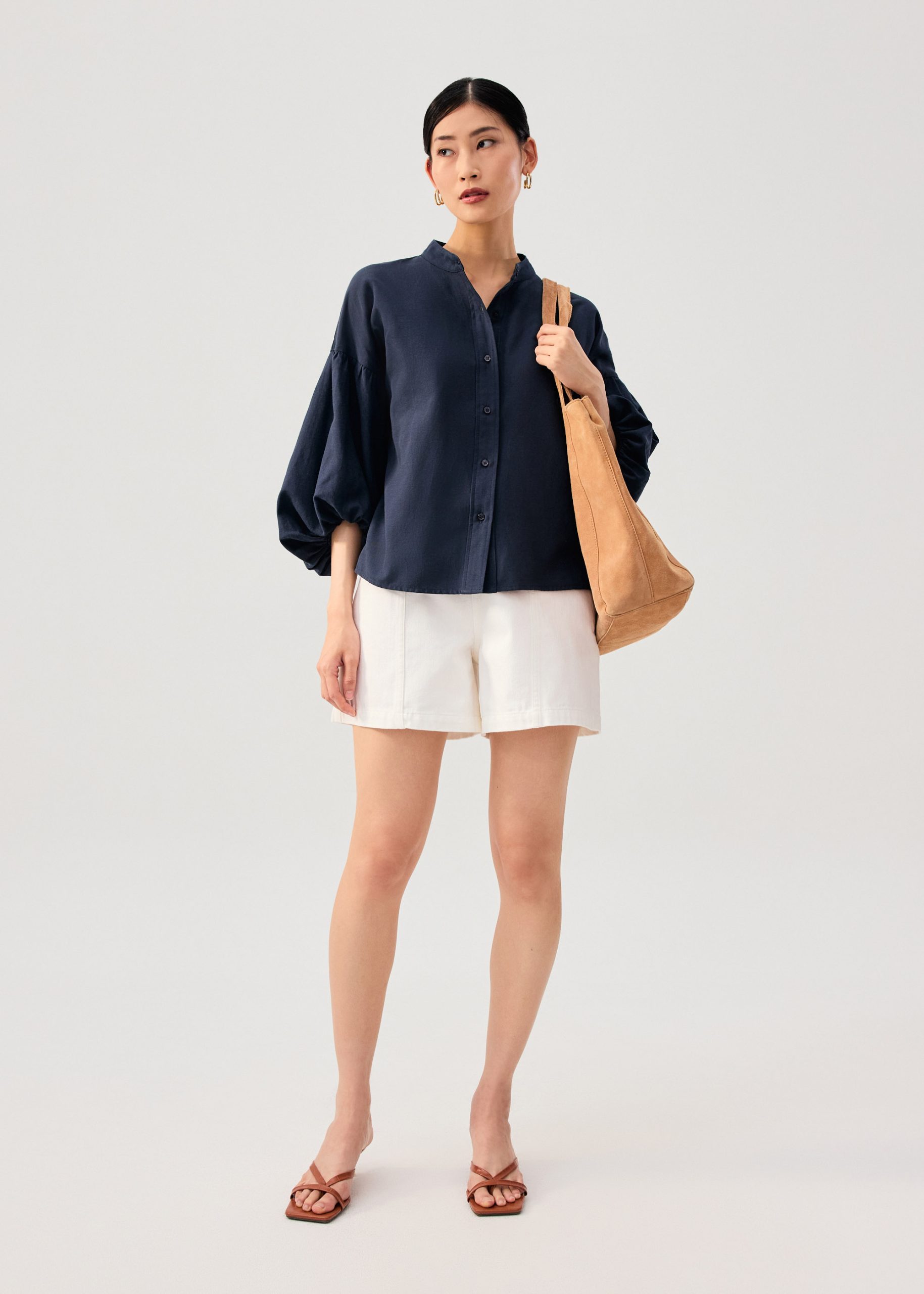 Relaxed Cotton Button Down Collared Puff Sleeve Top - Image 10