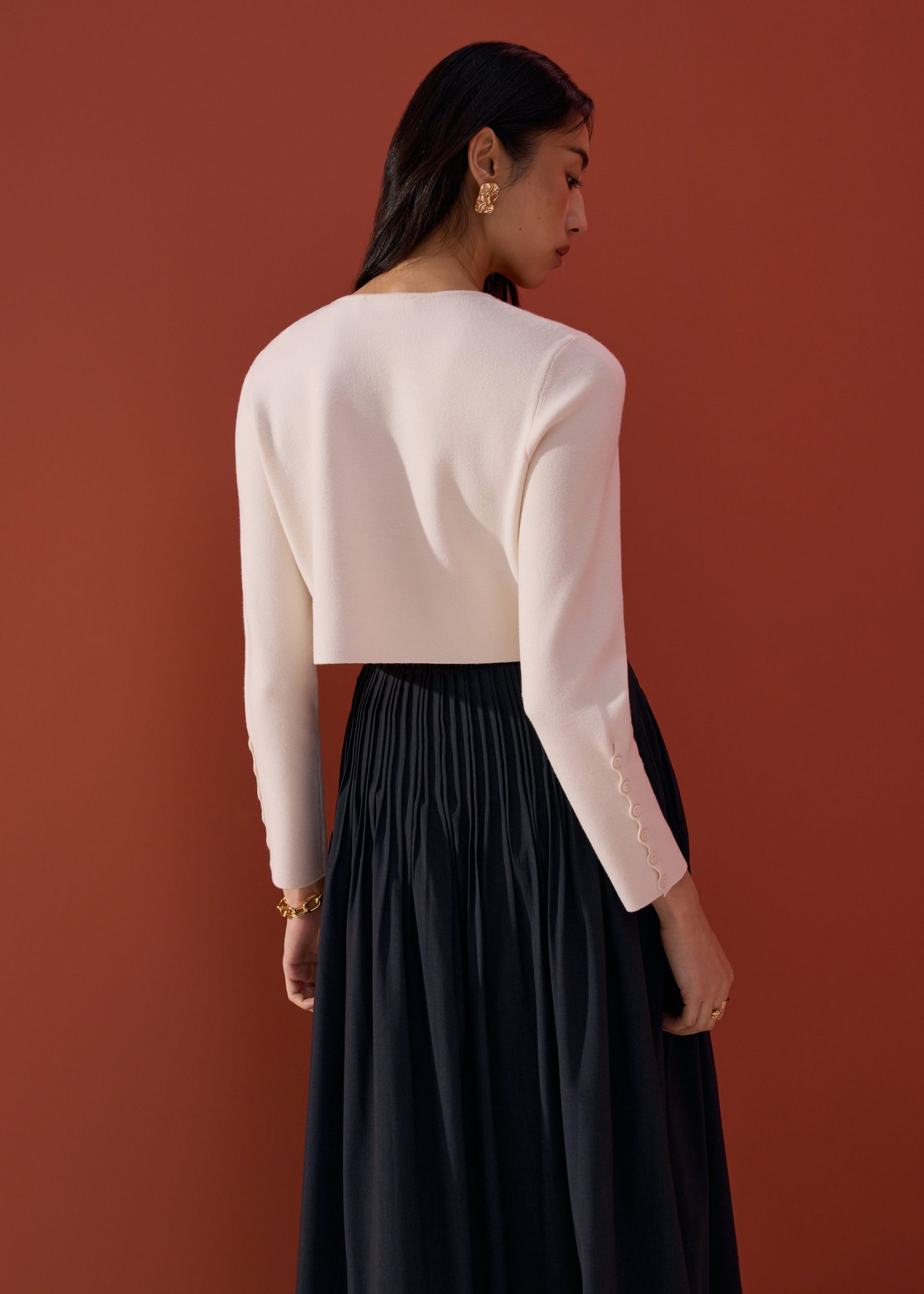 Malee Boxy Knit Scallop Edge Cardigan - Image 11