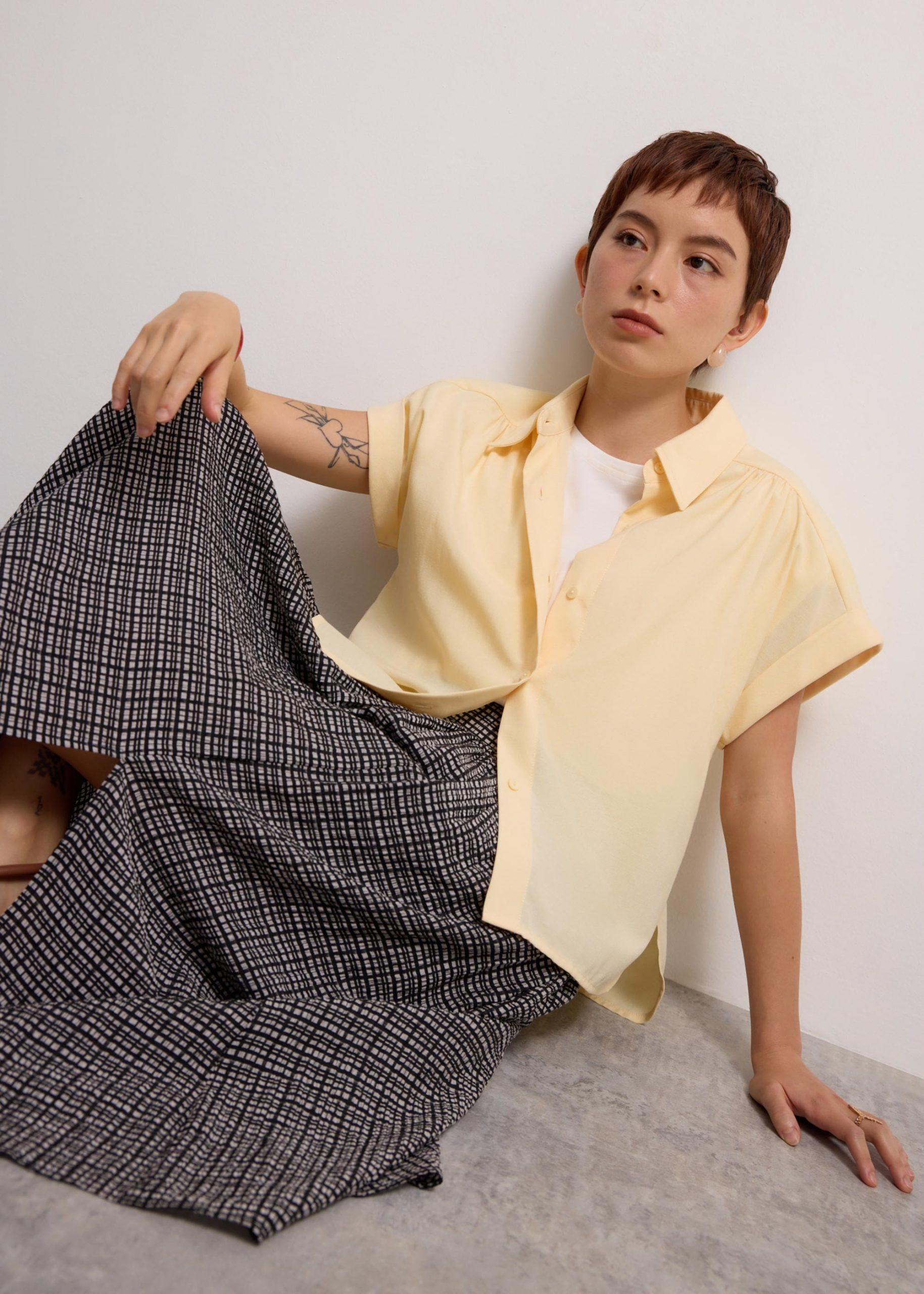 Rupi Oxford Collared Button Down Shirt - Image 15