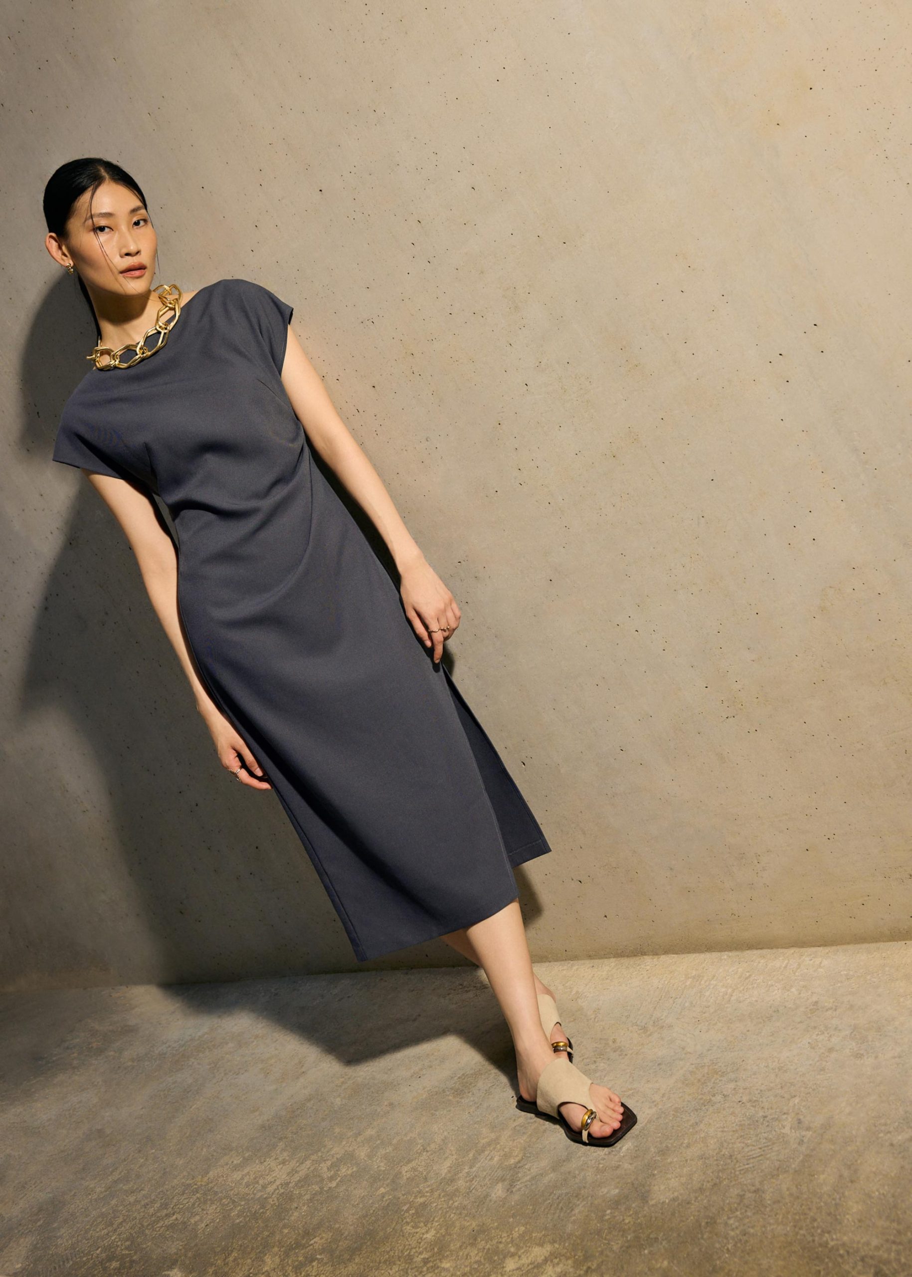 Hansa Boat Neck Column Drape Midaxi Dress - Image 8