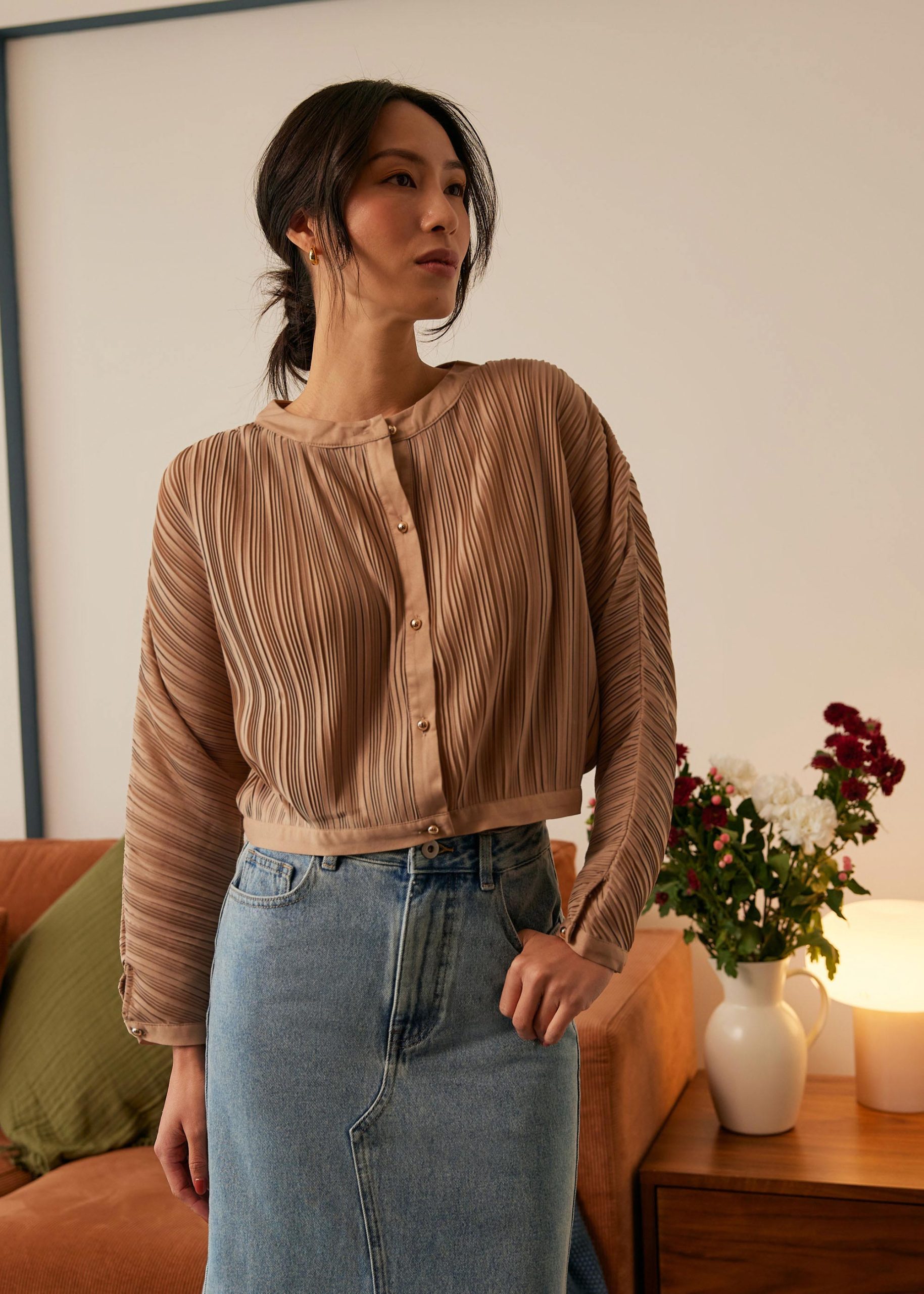 Relaxed Plisse Crop Jacket - Image 15