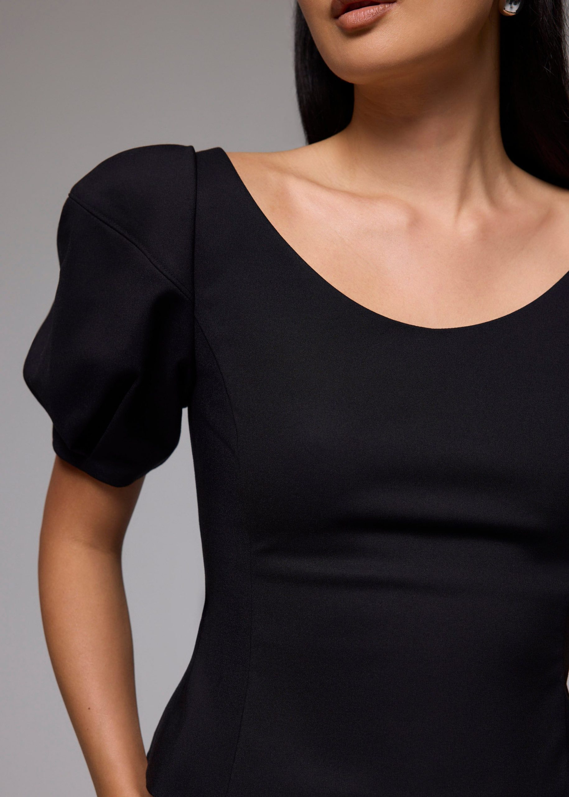 Scoop Neck Fitted Puff Sleeve Top - Image 3