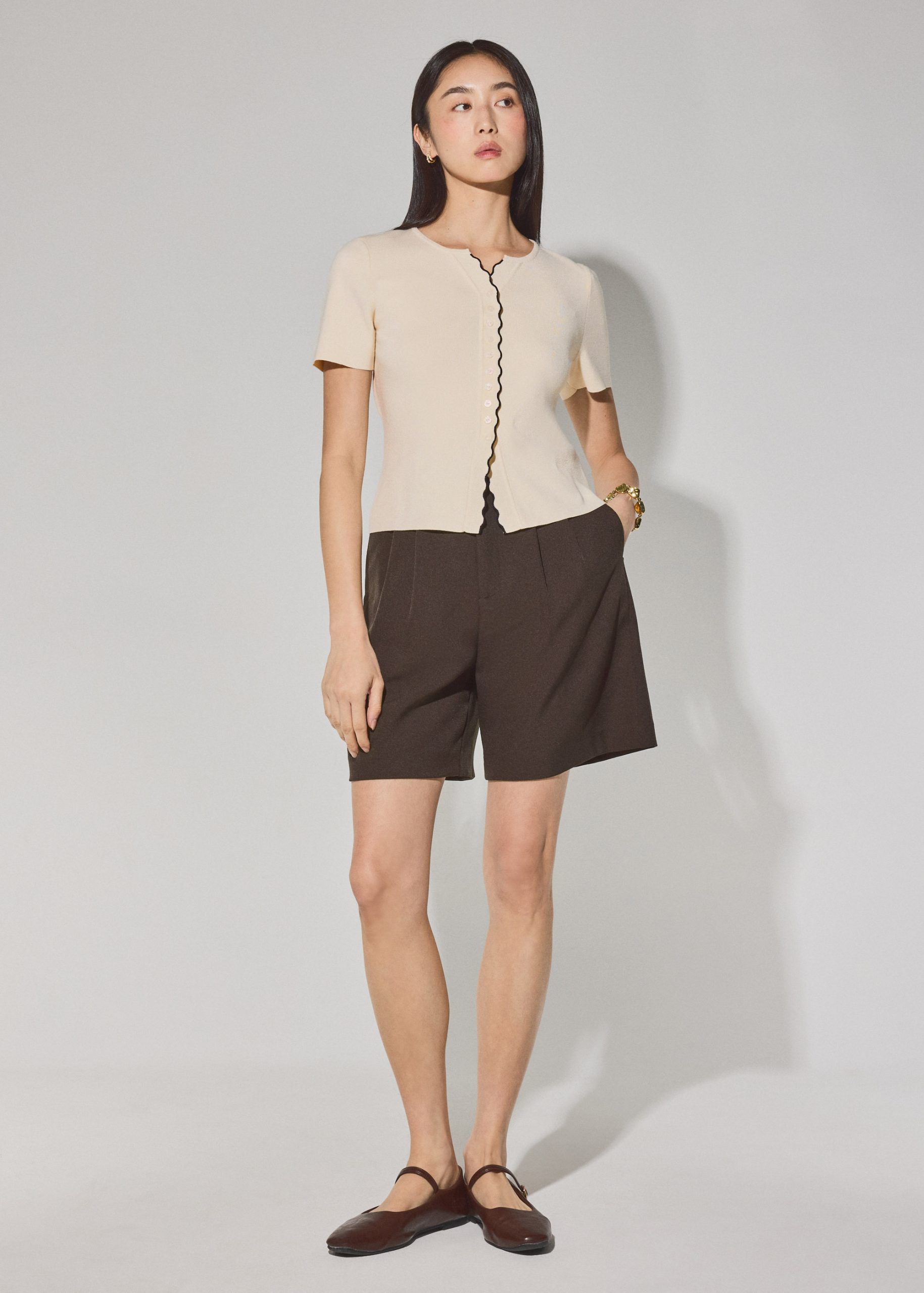 Knit Scallop Edge Fitted Button Down Top - Image 6