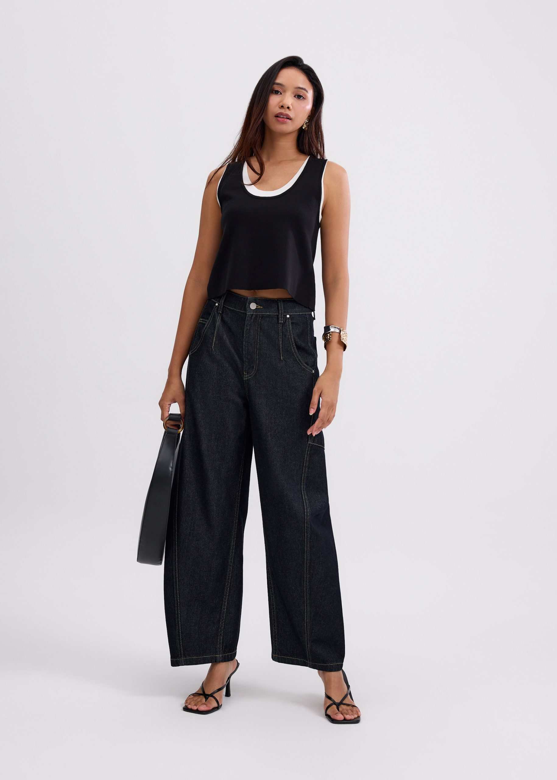 Layered Knit Scoop Neck Crop Tank Top - Image 3