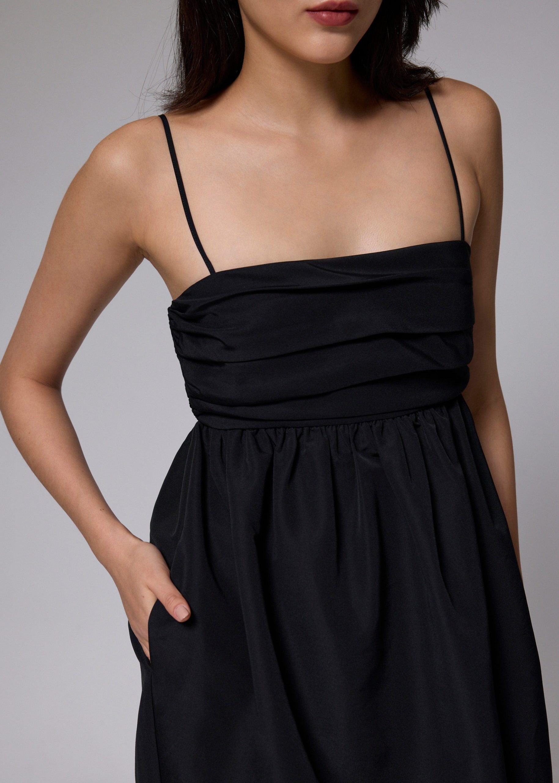 Ruched Straight Neck Tulip Maxi Dress - Image 7