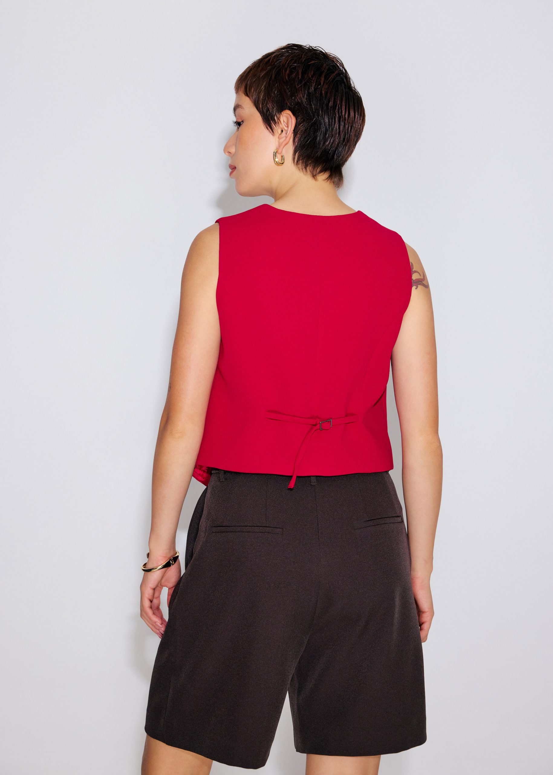 Yuna Relaxed V-neck Vest - Image 23