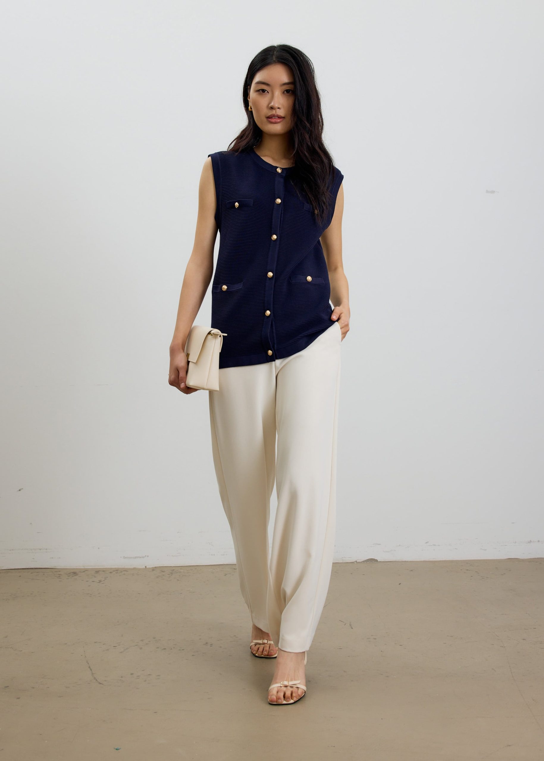 Yun Boxy Knit Vest - Image 3