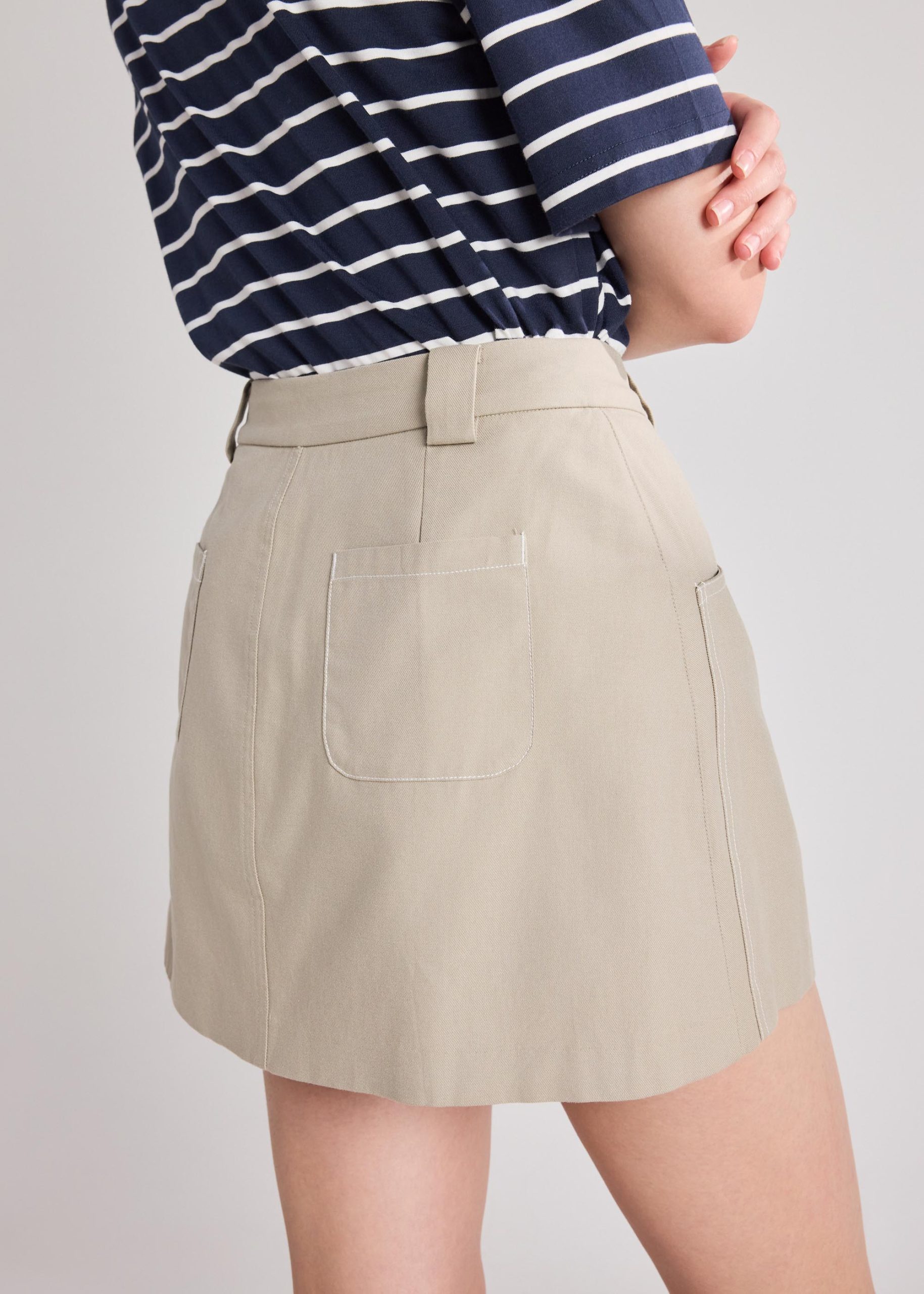Contrast Stitch Mini Skirt - Image 12