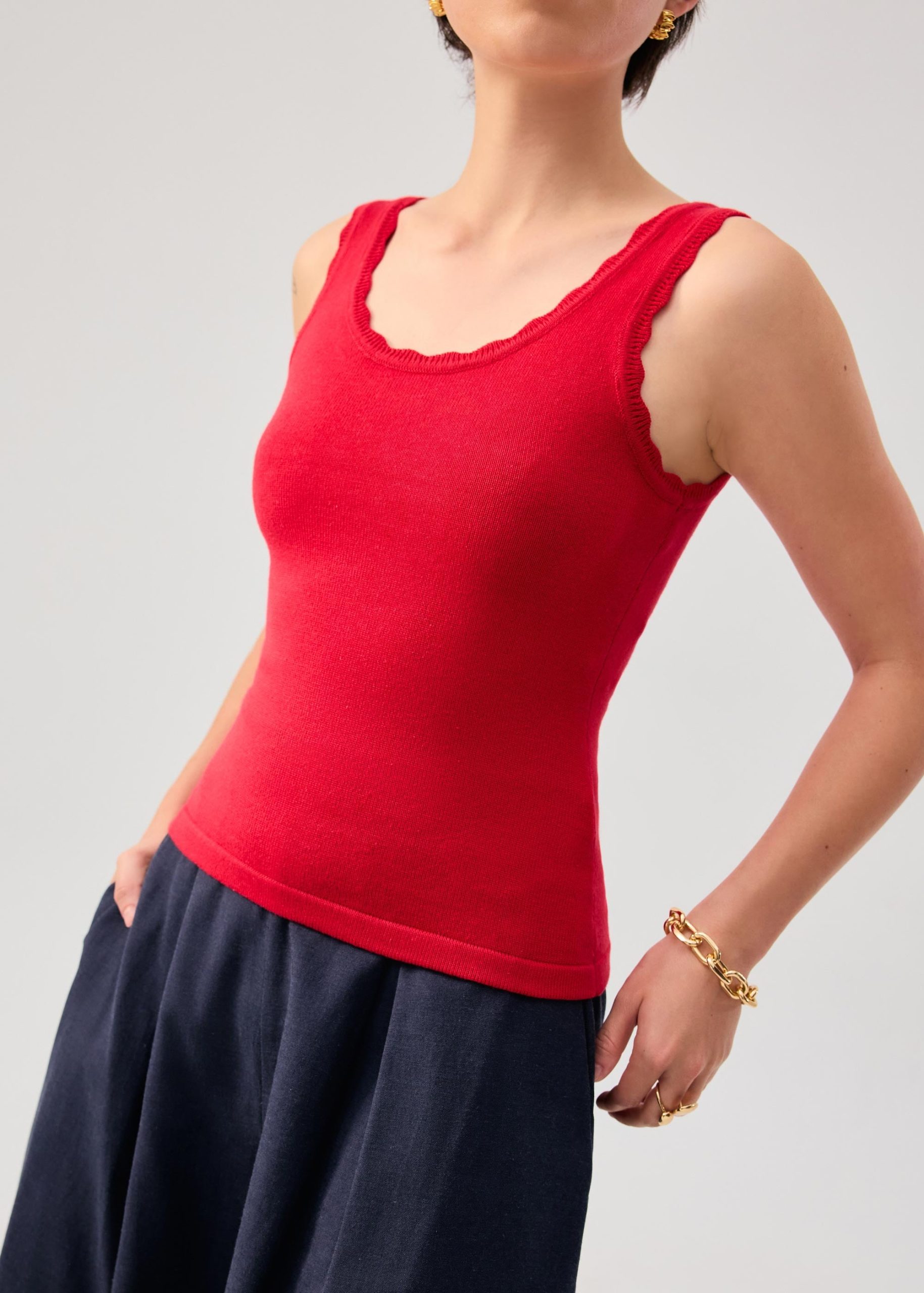 Rue Knit Scoop Neck Scallop Edge Tank Top - Image 24