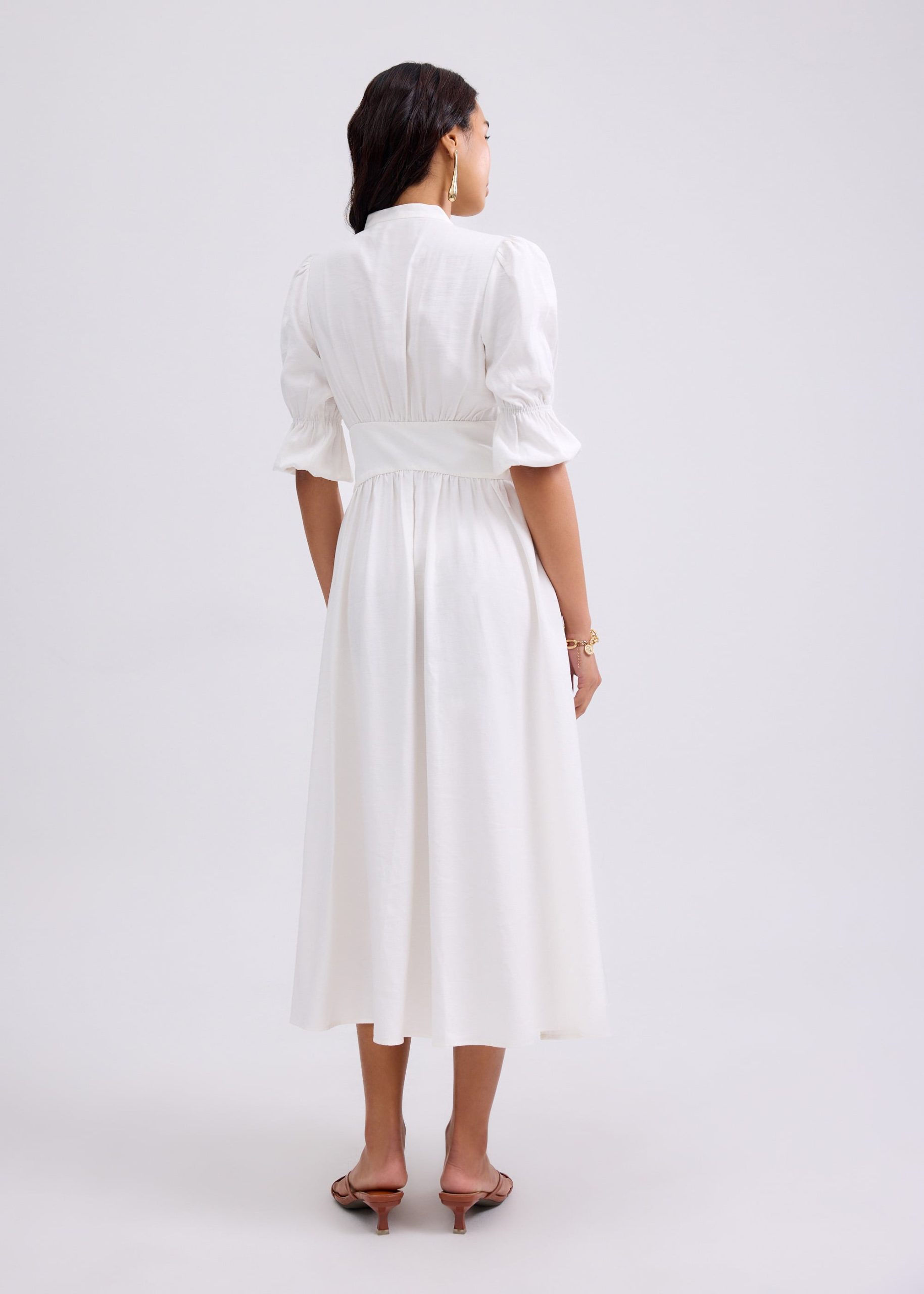 V-neck Puff Sleeve Fit & Flare Midaxi Dress in Garden City Blooms - Image 17