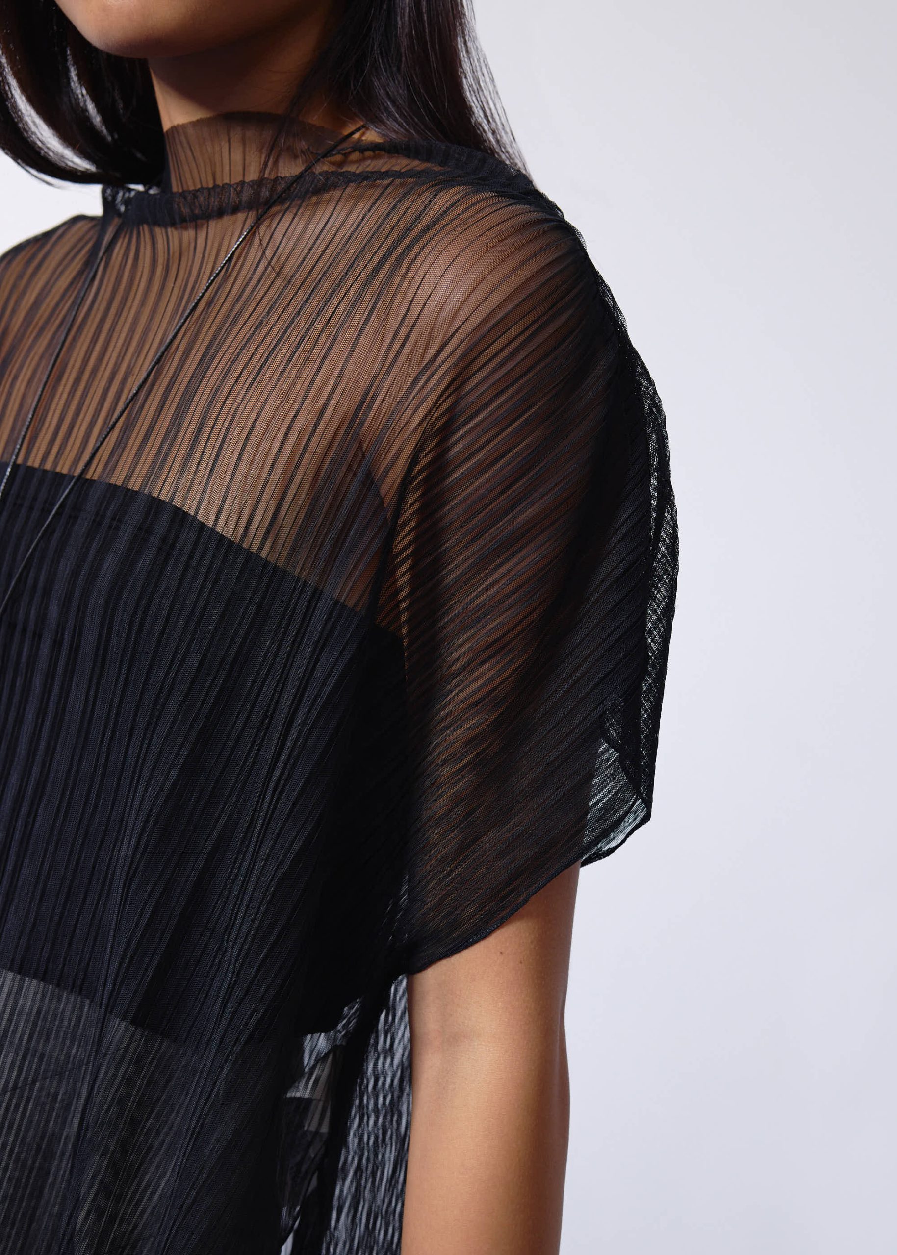 Relaxed Sheer Tulle Mock Neck Tunic Top - Image 6