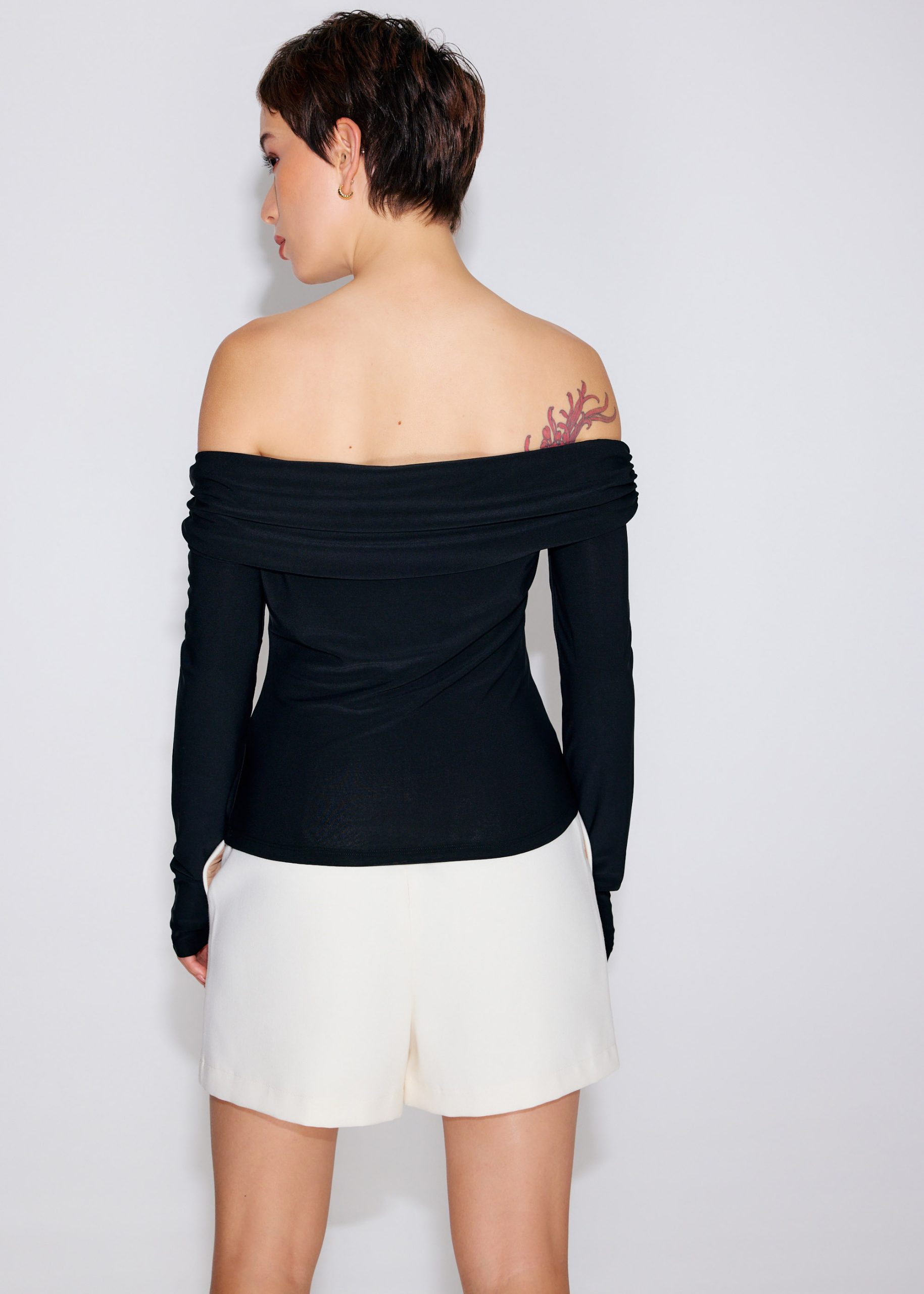 Jersey Off-Shoulder Fitted Top - Image 5
