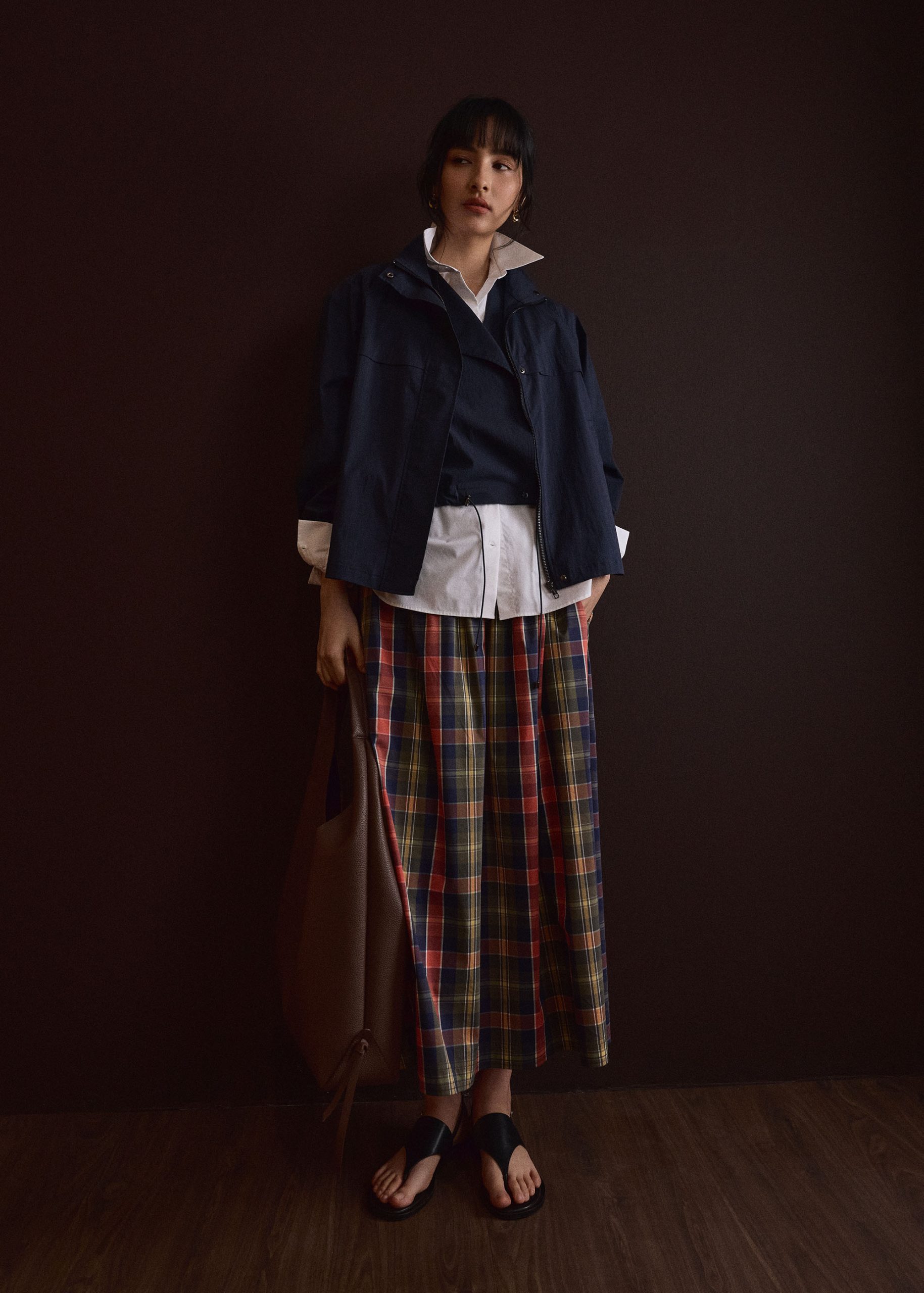 Oversized Collared Vest - Image 3