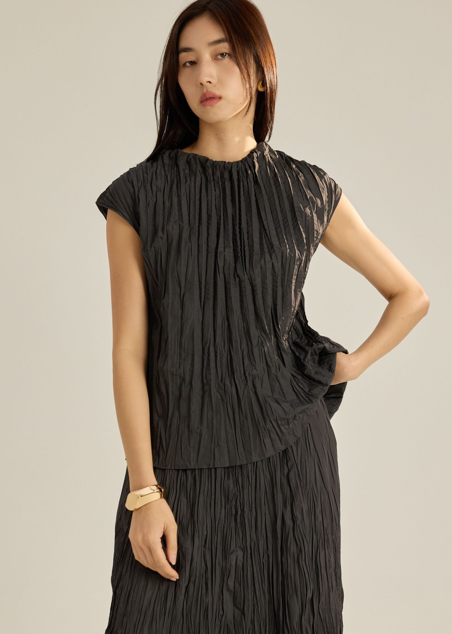 Sena Multi-way Crinkled Pleats Top - Image 2